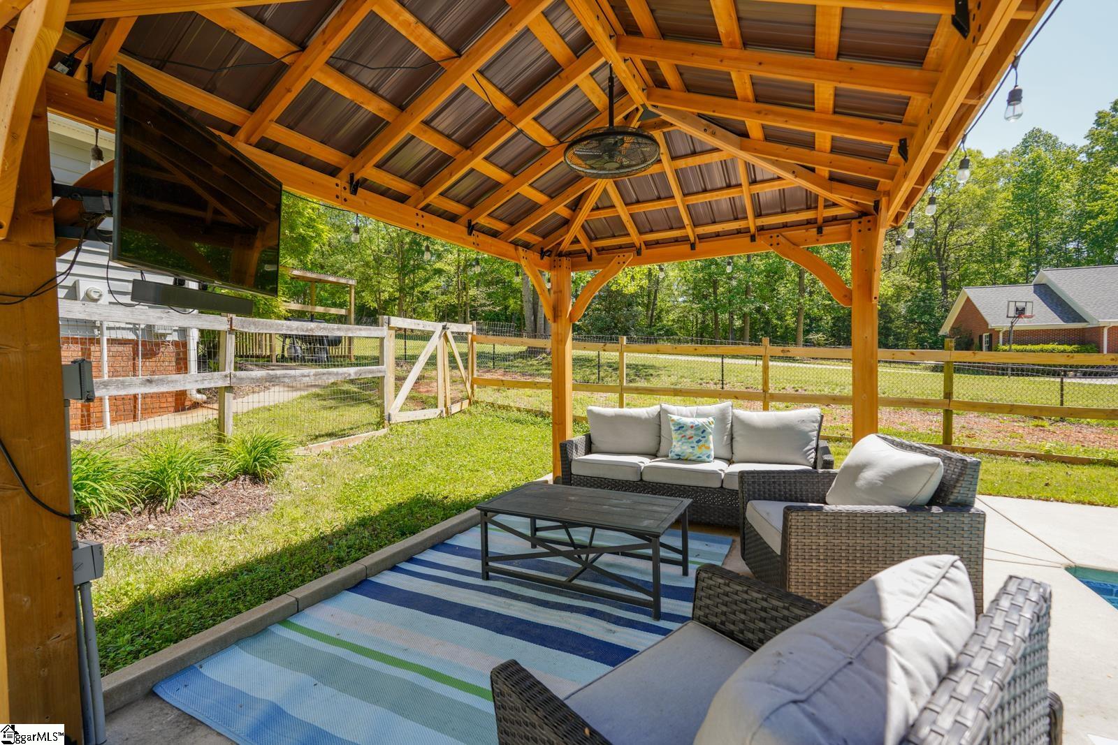 102 Hickory Hollow Drive Inman, SC 29349