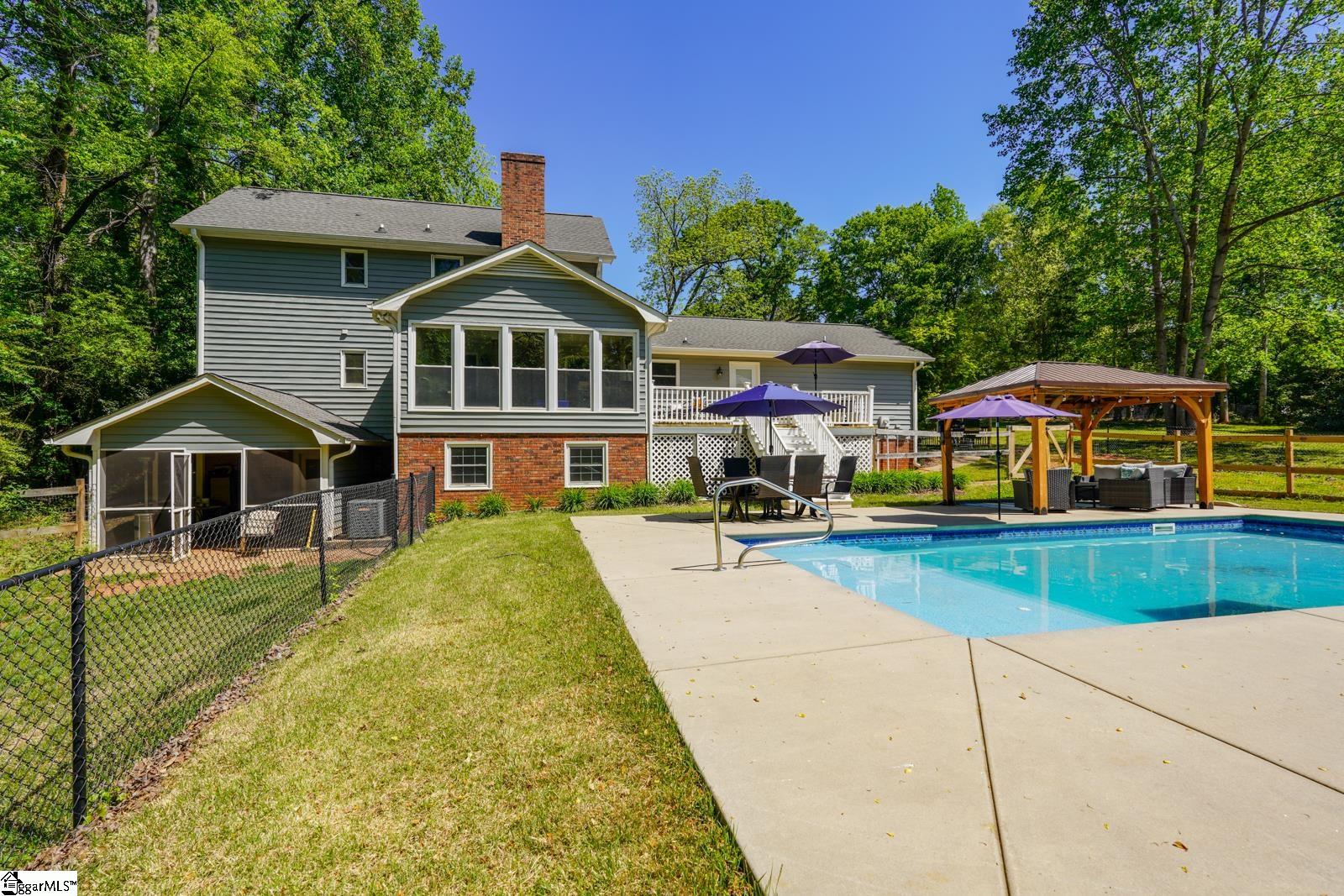 102 Hickory Hollow Drive Inman, SC 29349