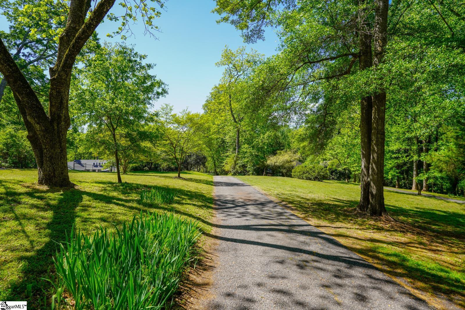 102 Hickory Hollow Drive Inman, SC 29349