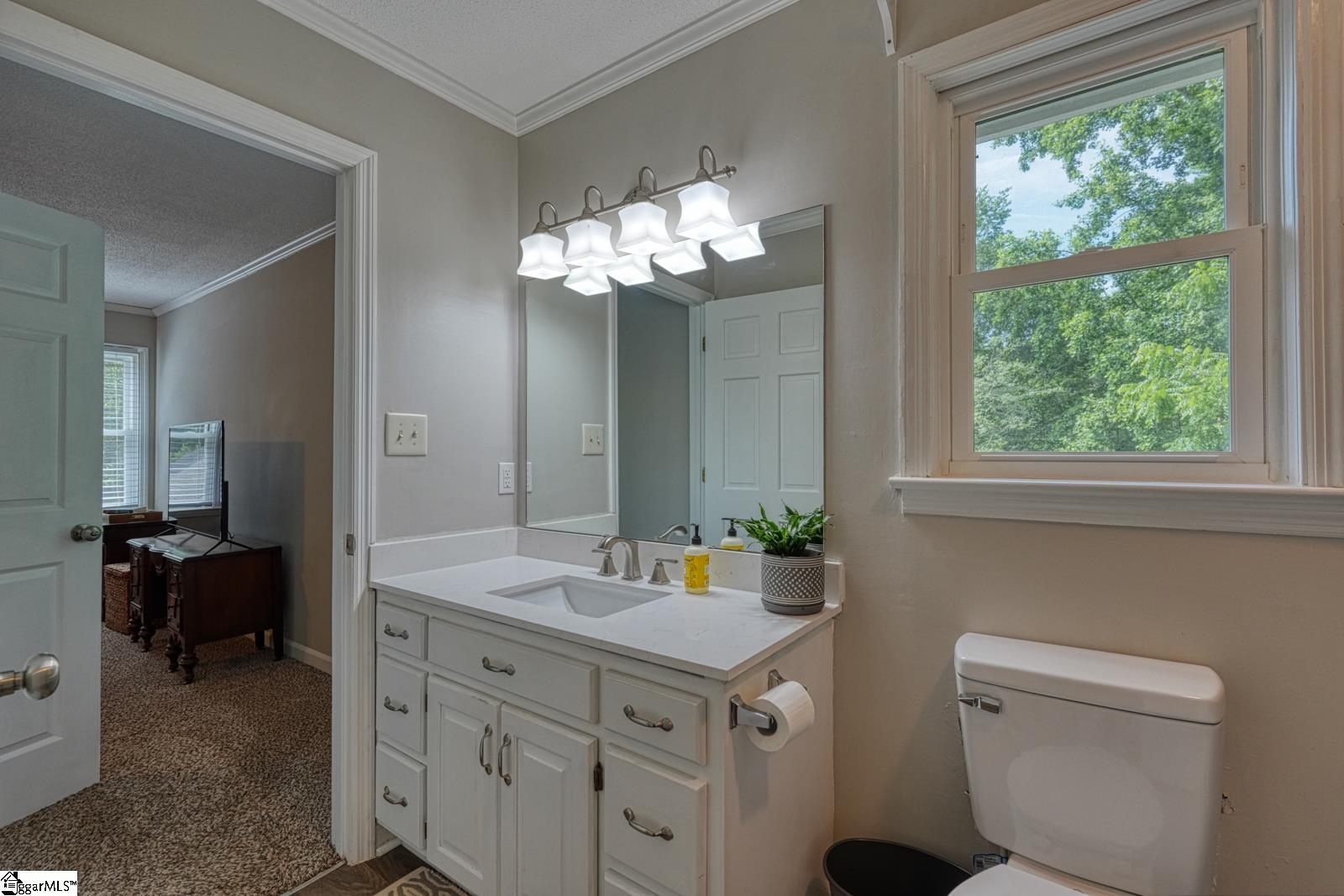 102 Hickory Hollow Drive Inman, SC 29349
