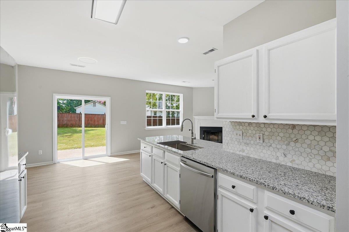 8 Peach Grove Place Mauldin, SC 29662