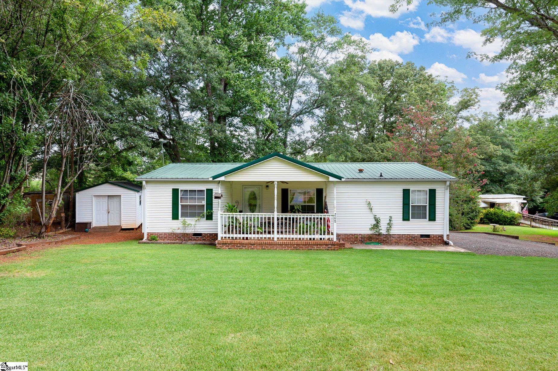 208 Brentwood Circle Greenville, SC 29605