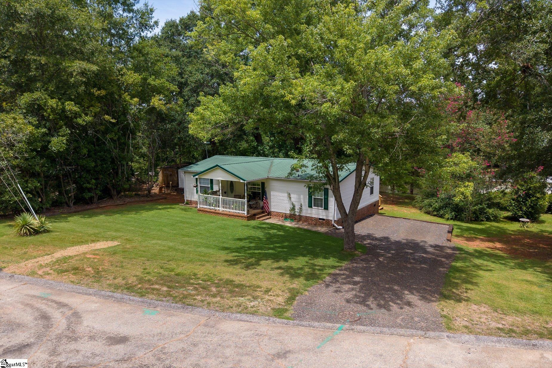 208 Brentwood Circle Greenville, SC 29605