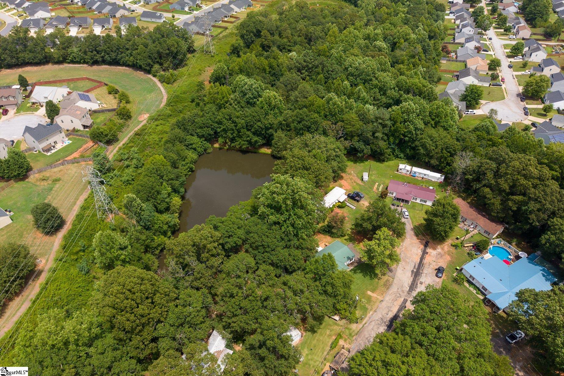 206 Brentwood Circle Greenville, SC 29605