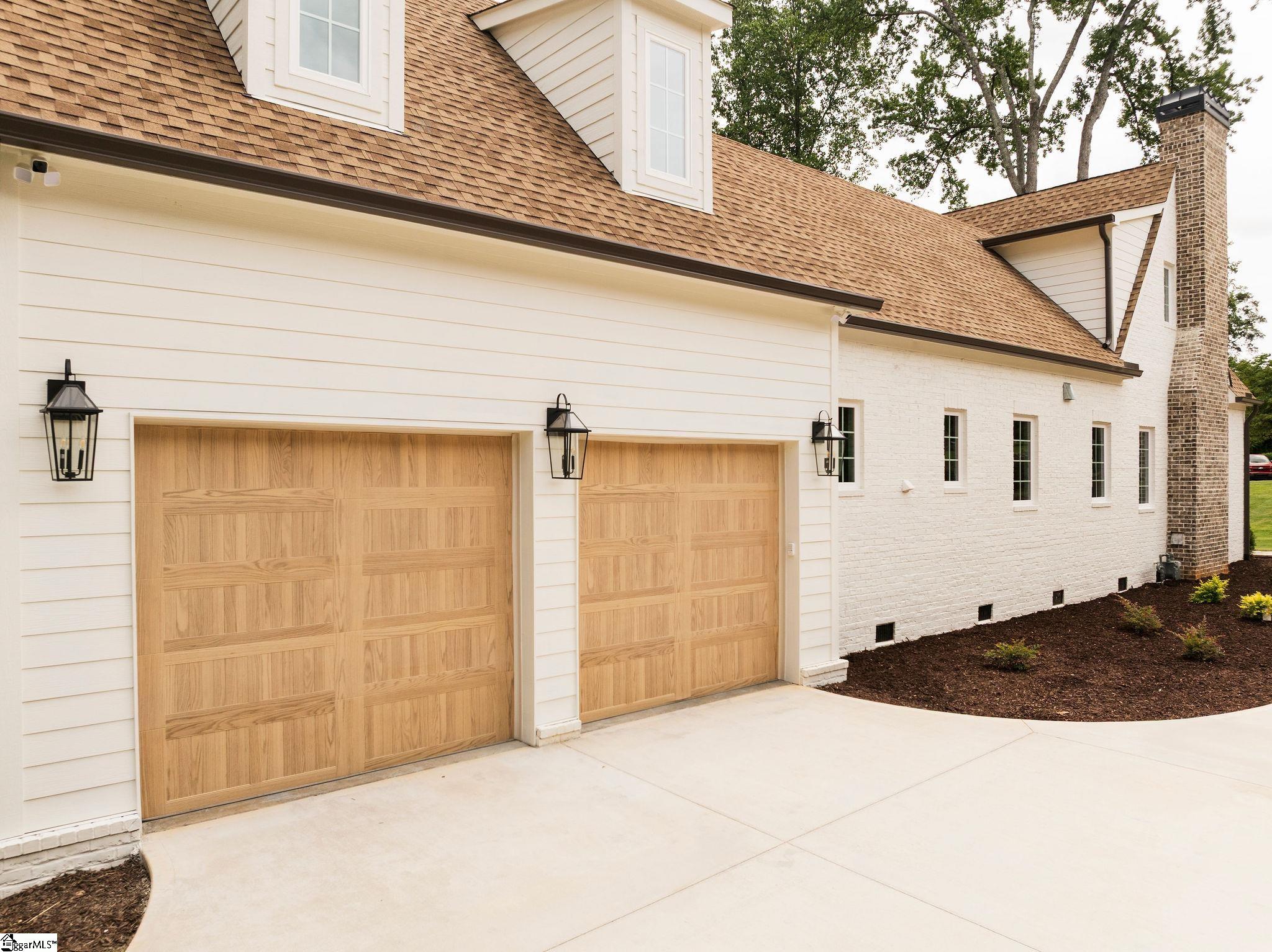 15 Country Squire Court Greenville, SC 29615