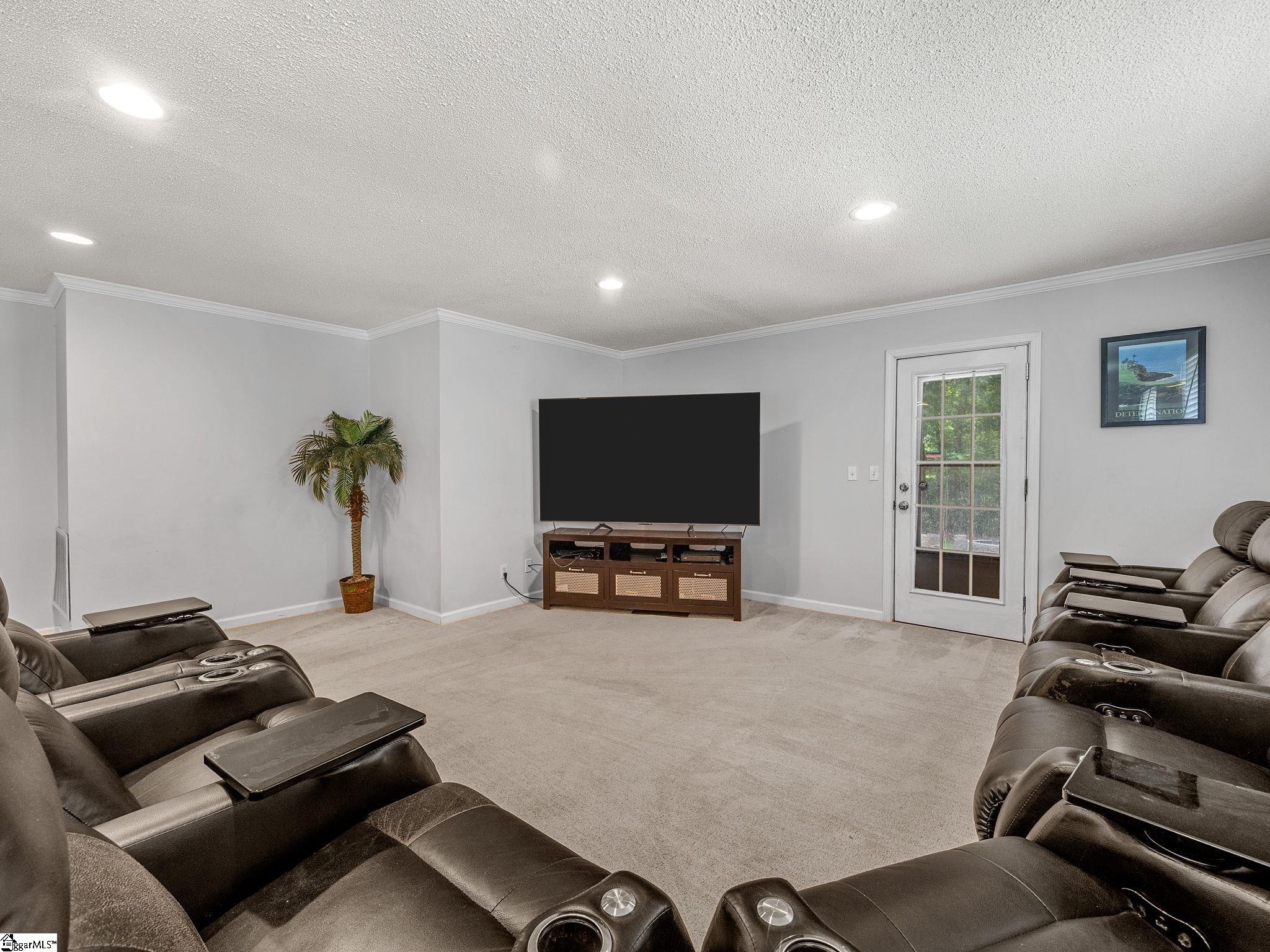 174 Green Lake Road Greenville, SC 29607