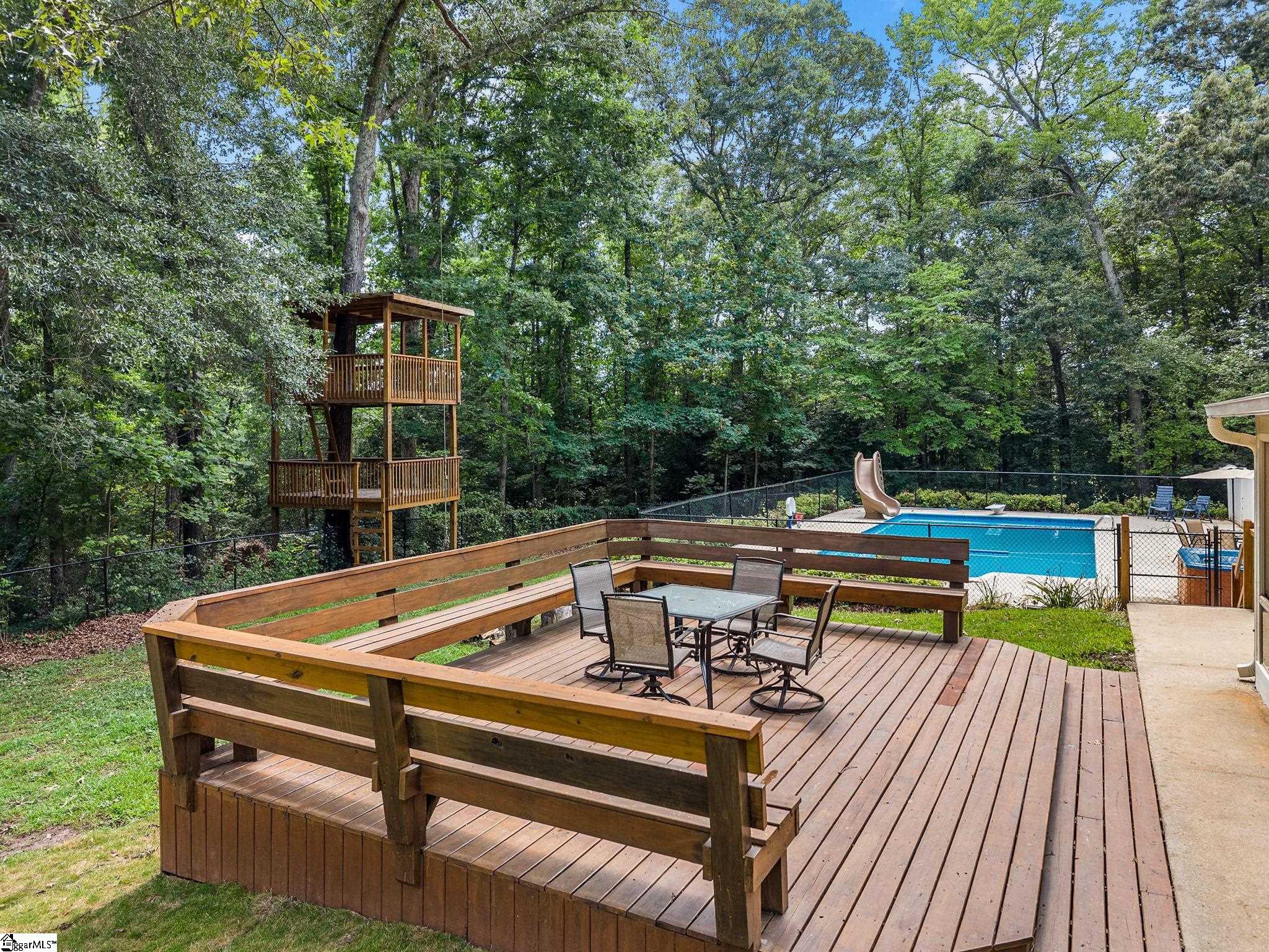 174 Green Lake Road Greenville, SC 29607