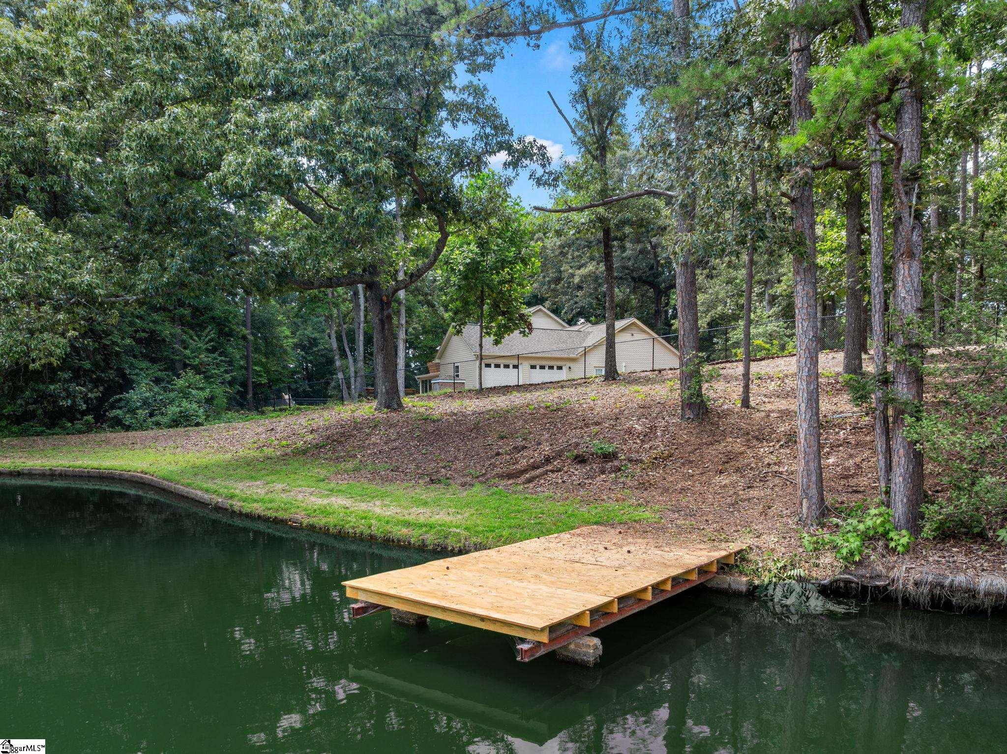 174 Green Lake Road Greenville, SC 29607