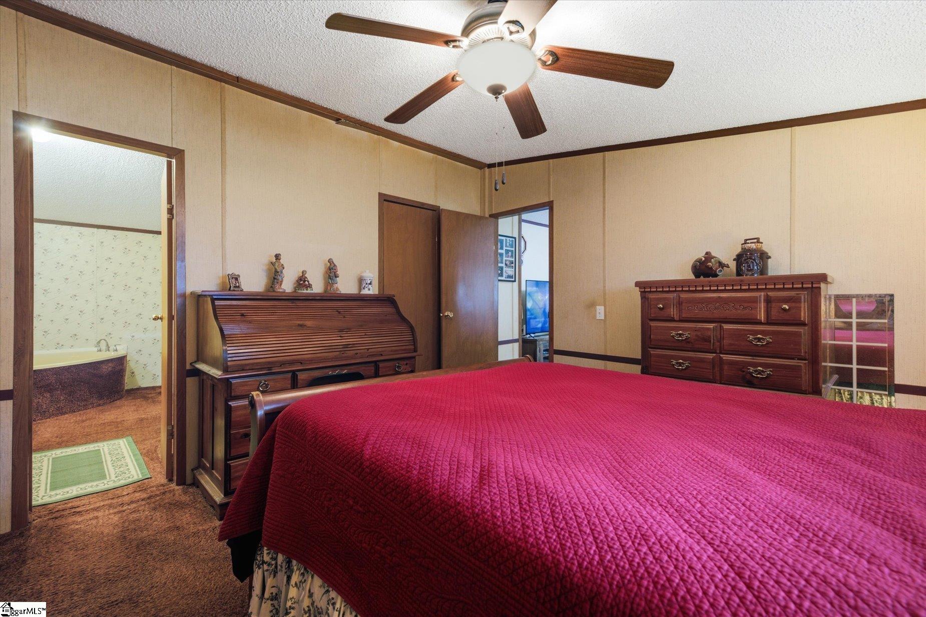 208 Brentwood Circle Greenville, SC 29605