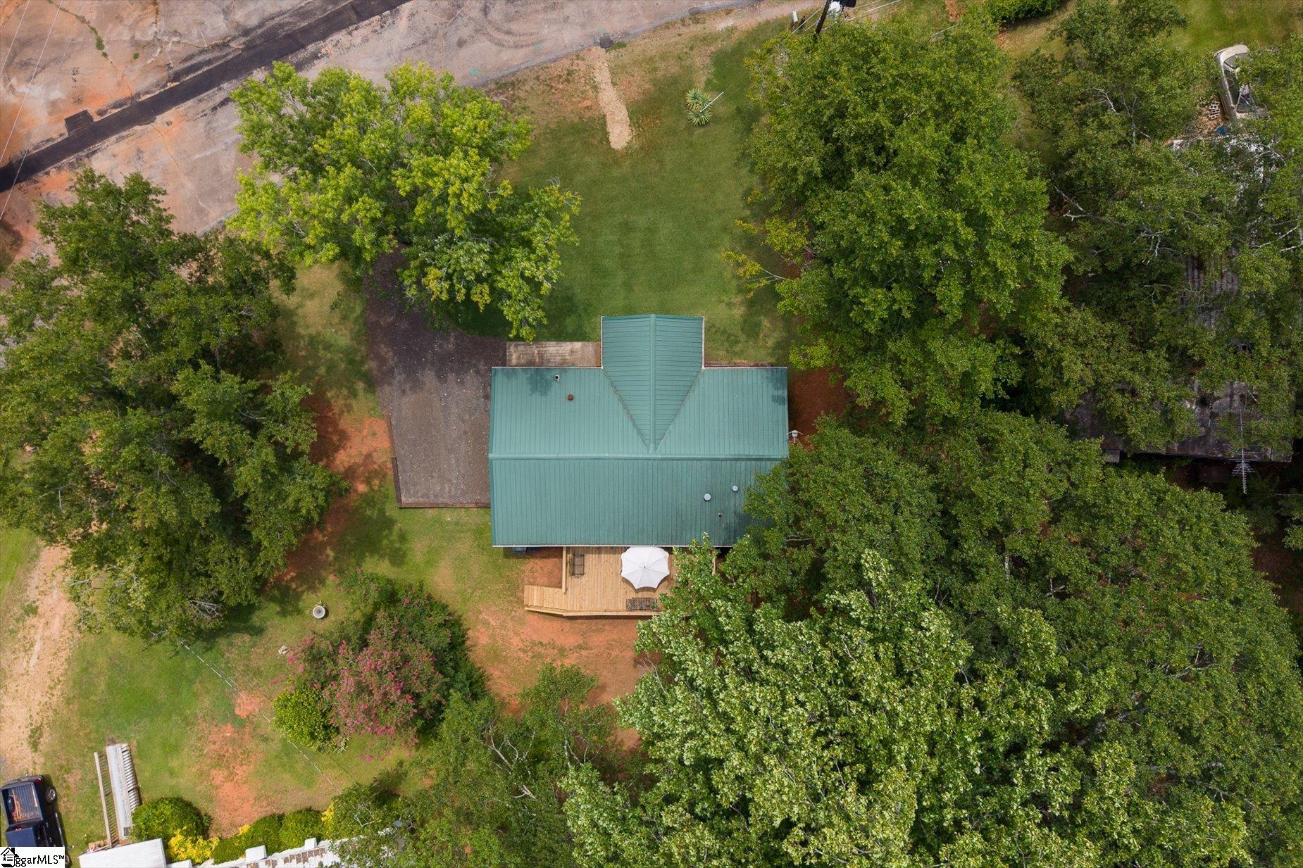 208 Brentwood Circle Greenville, SC 29605