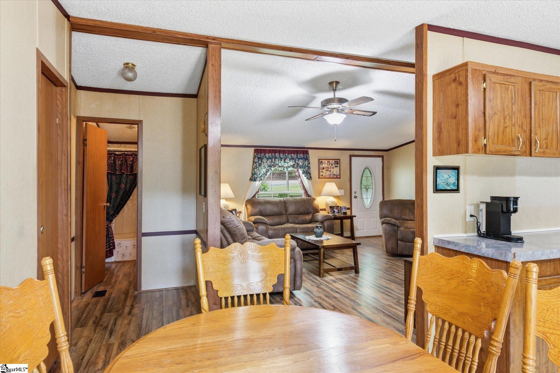 208 Brentwood Circle Greenville, SC 29605