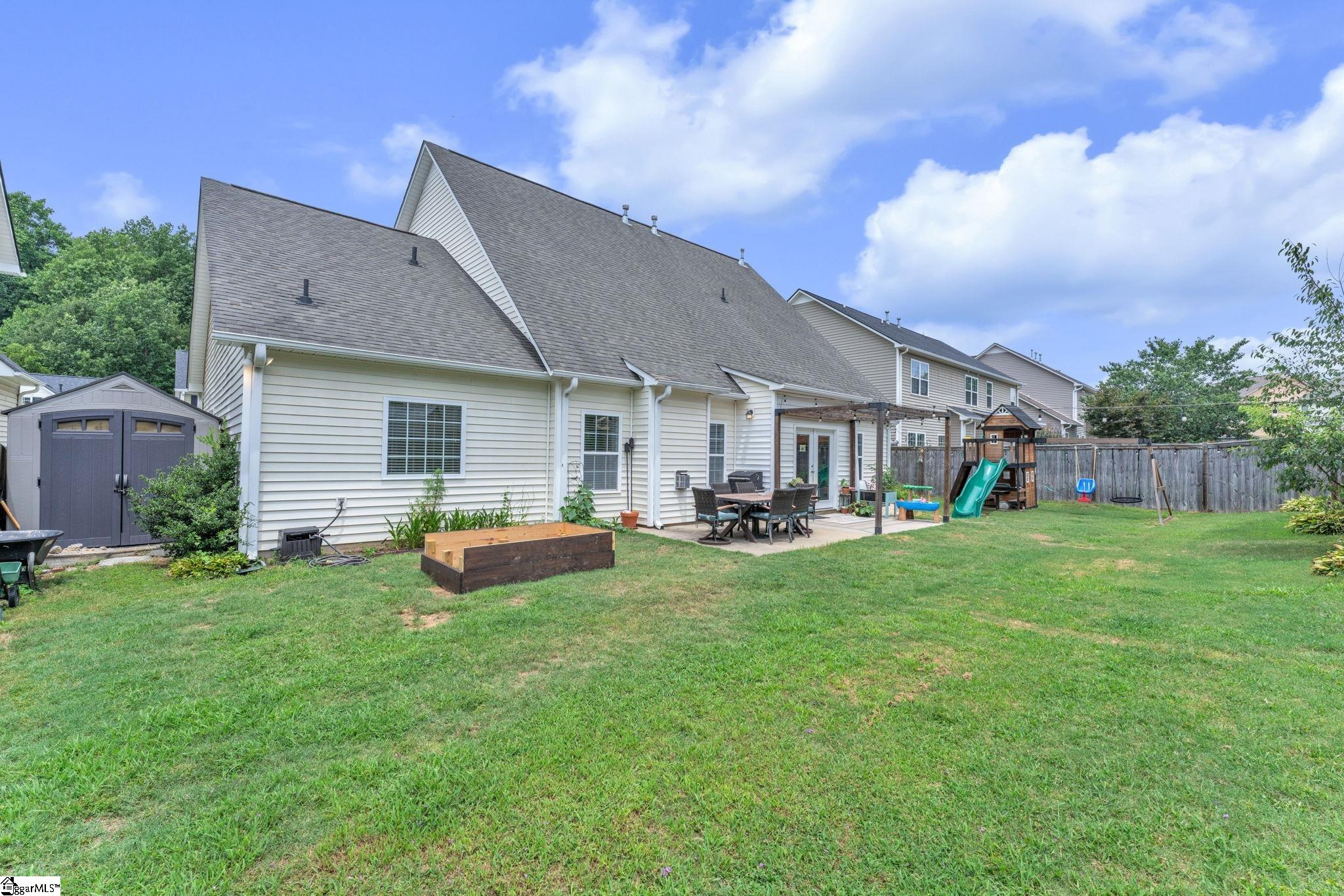 223 Heathermoor Way Simpsonville, SC 29680