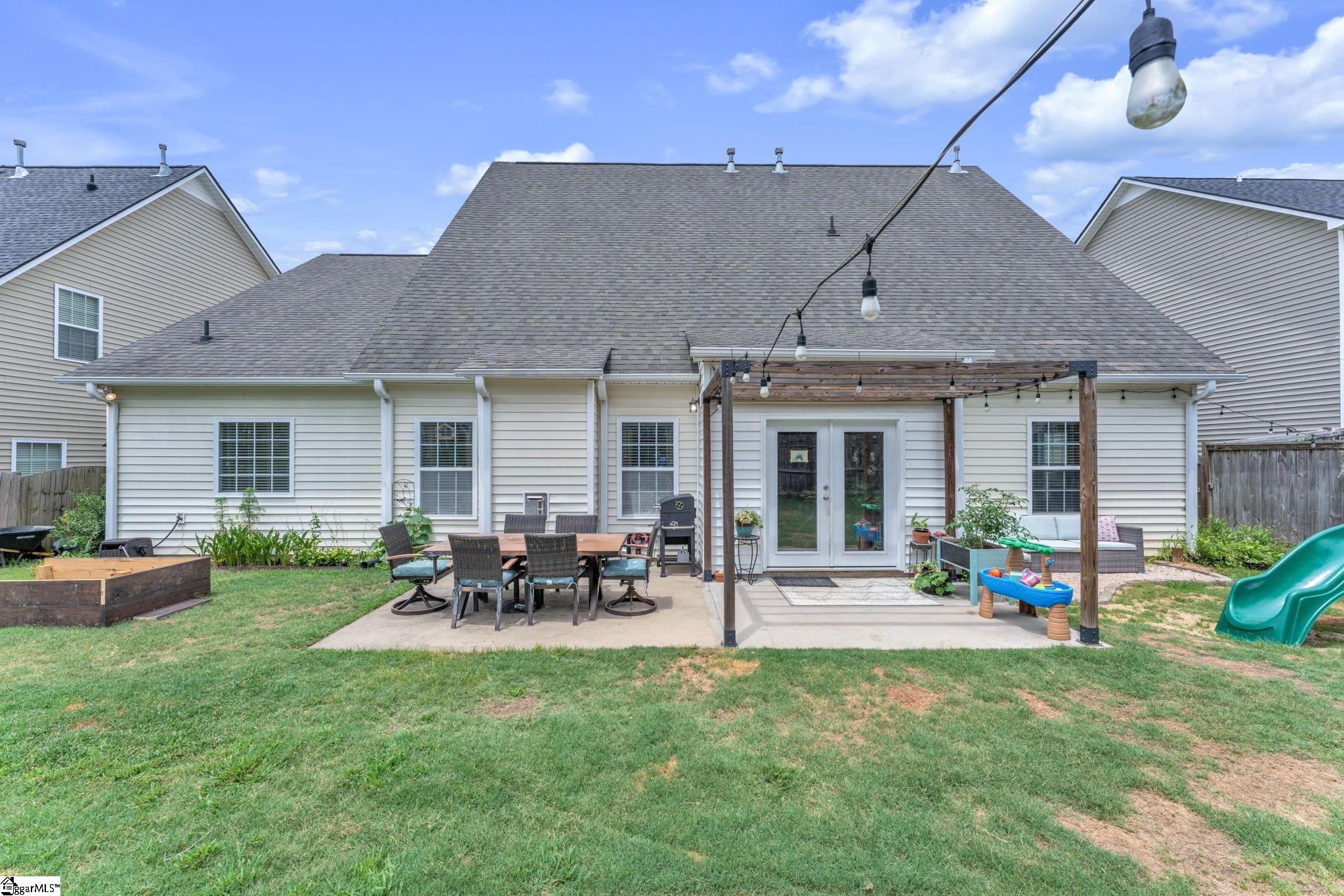223 Heathermoor Way Simpsonville, SC 29680