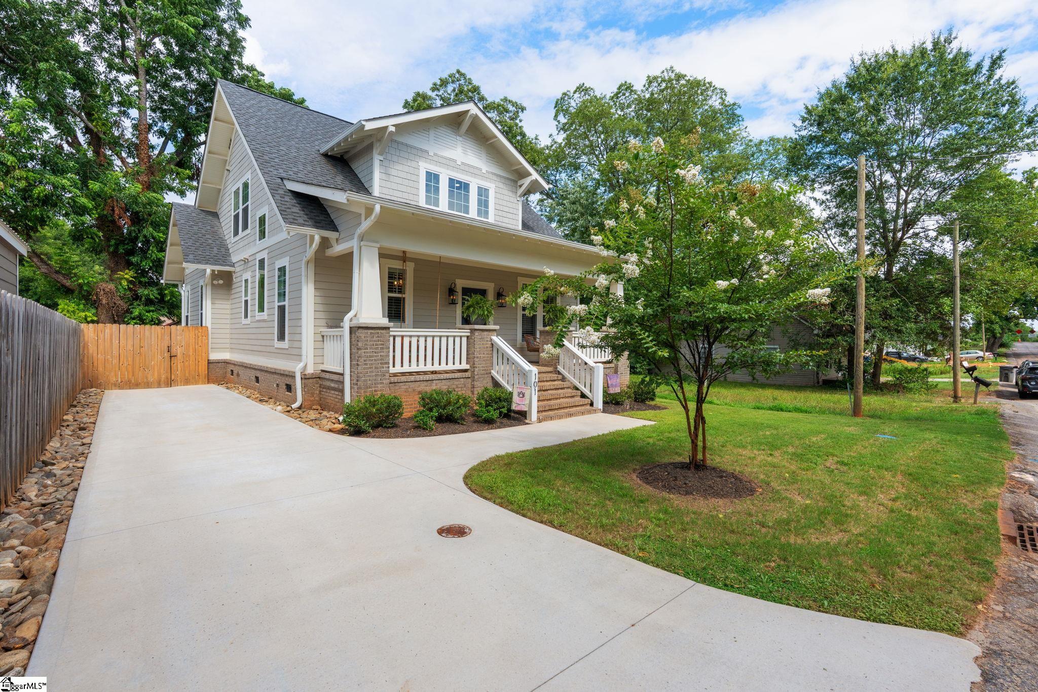 101 Parris Avenue Greenville, SC 29605