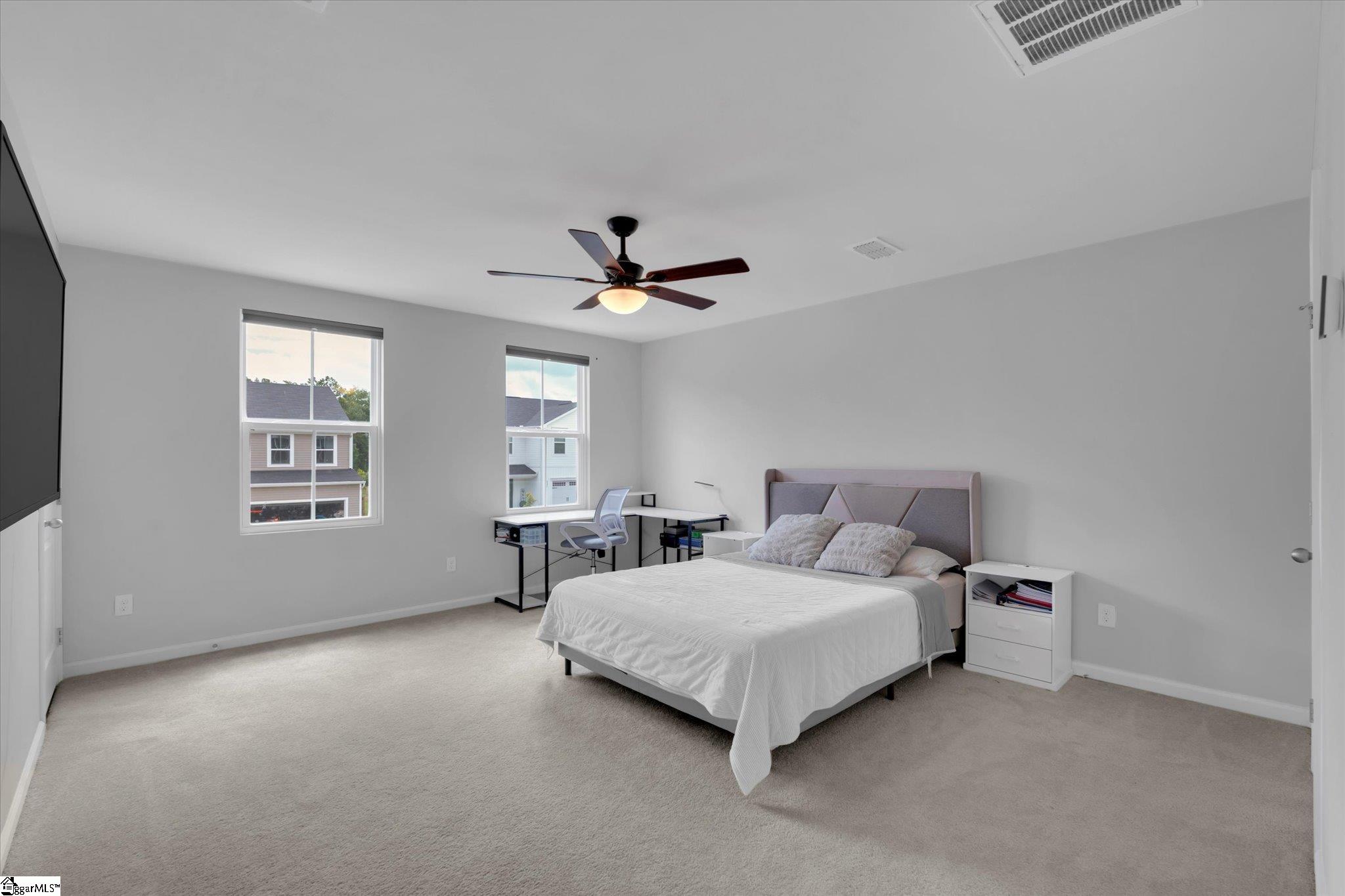 819 Throckmorton Court Greenville, SC 29605