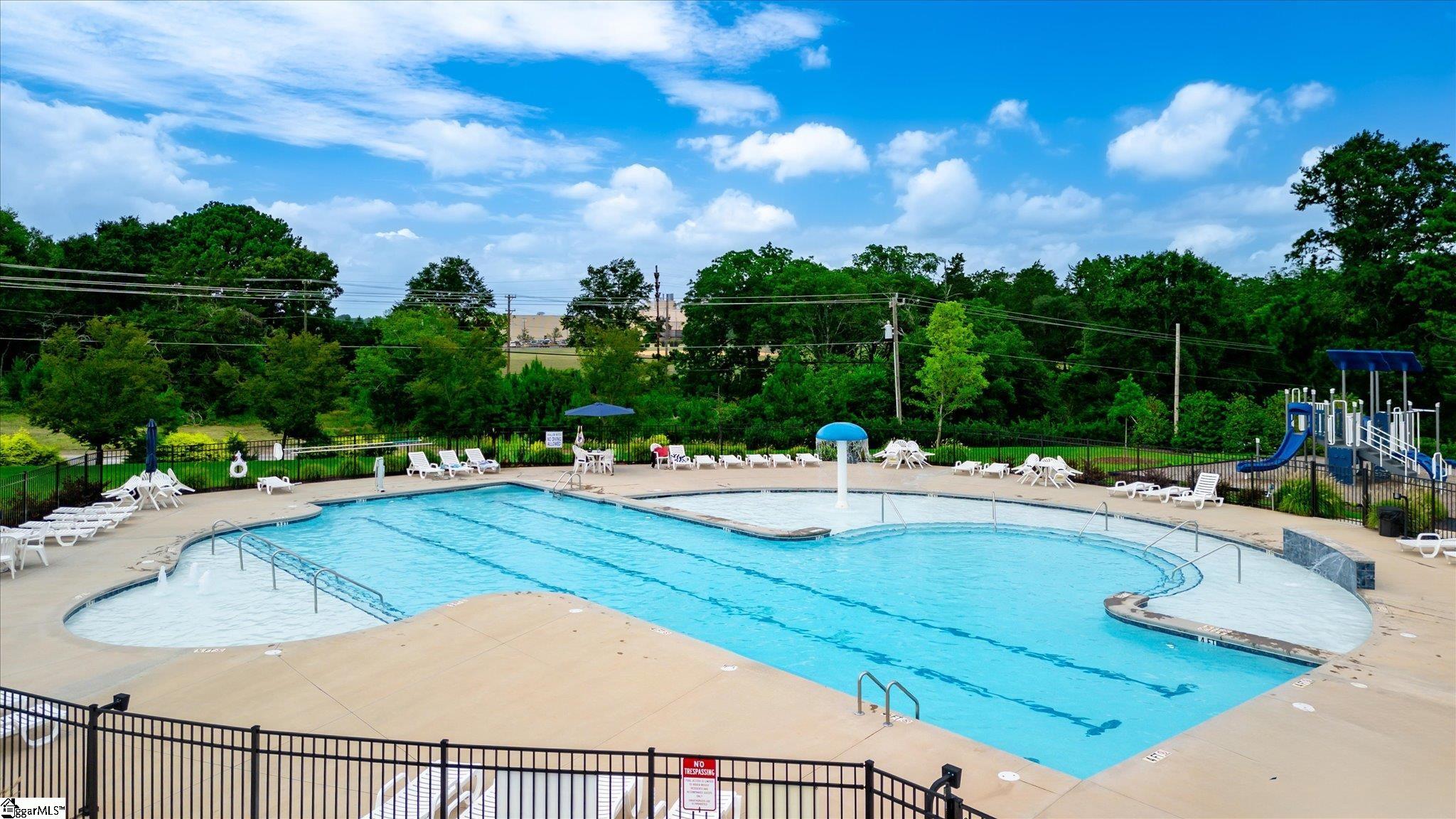 819 Throckmorton Court Greenville, SC 29605