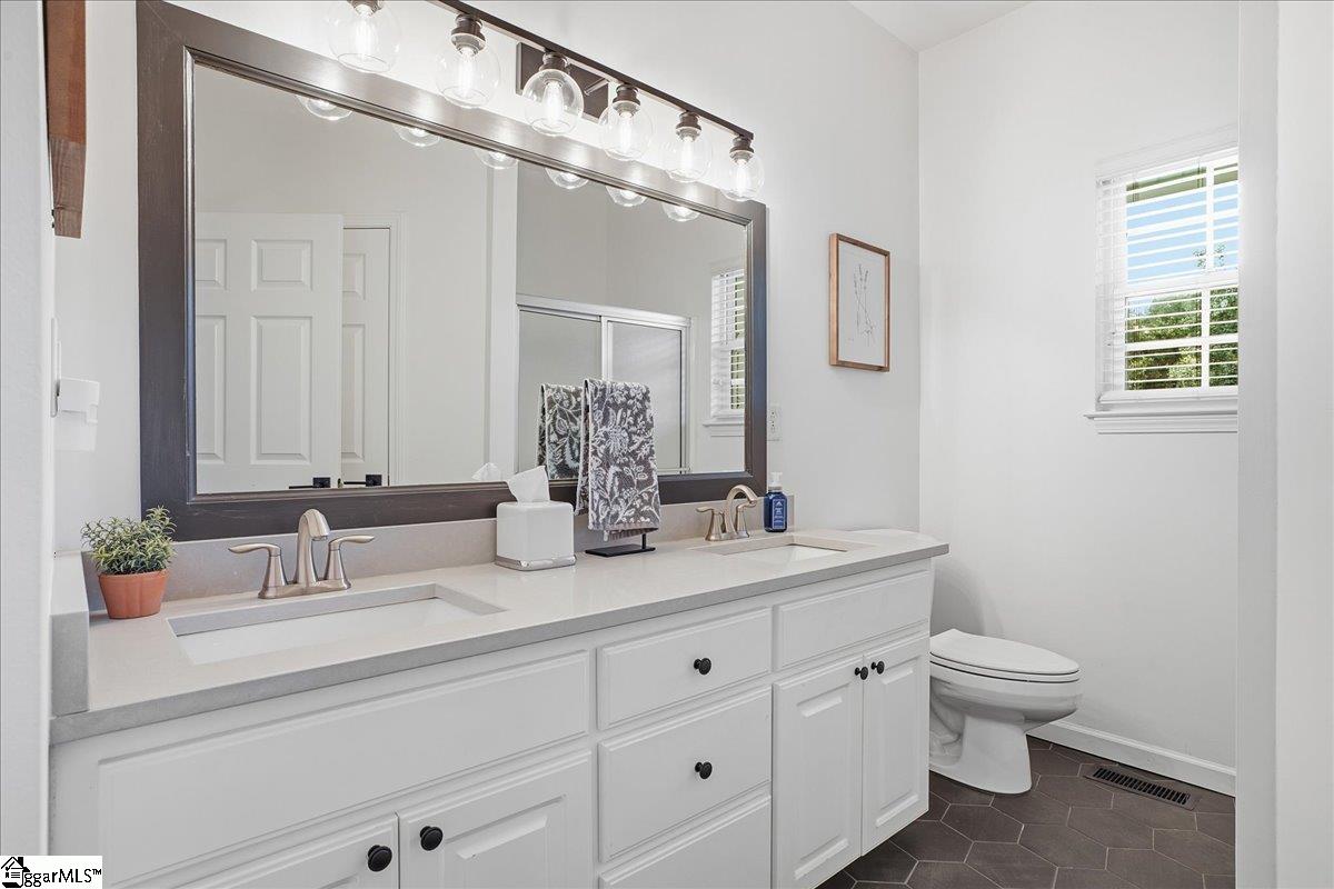 1019 Bannister Road Starr, SC 29684