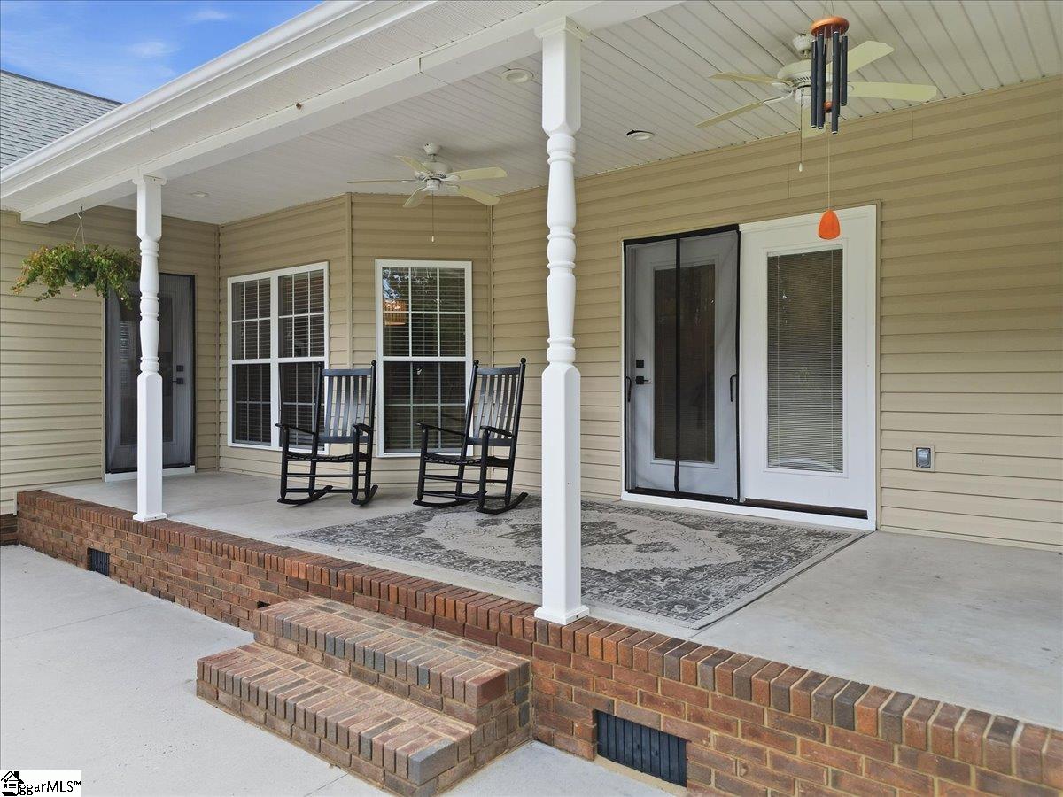 1019 Bannister Road Starr, SC 29684