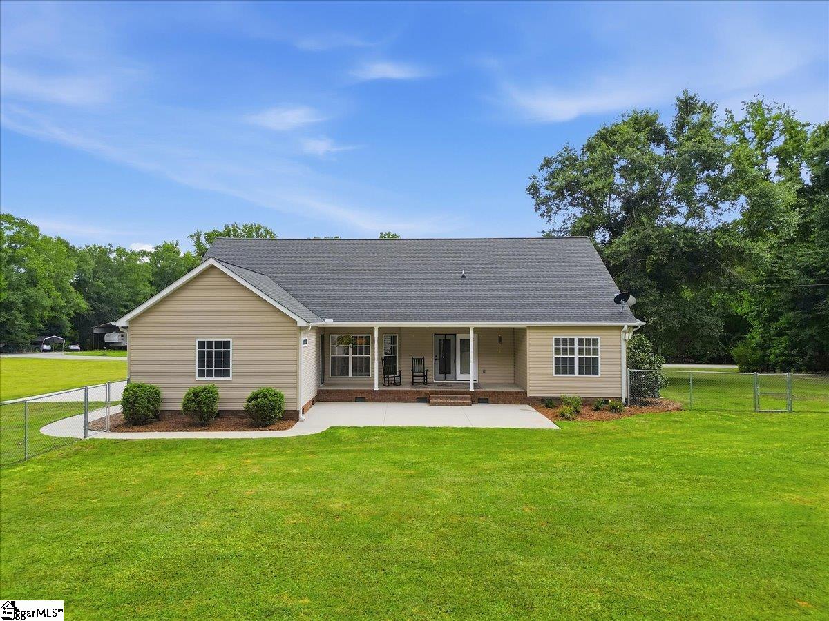 1019 Bannister Road Starr, SC 29684