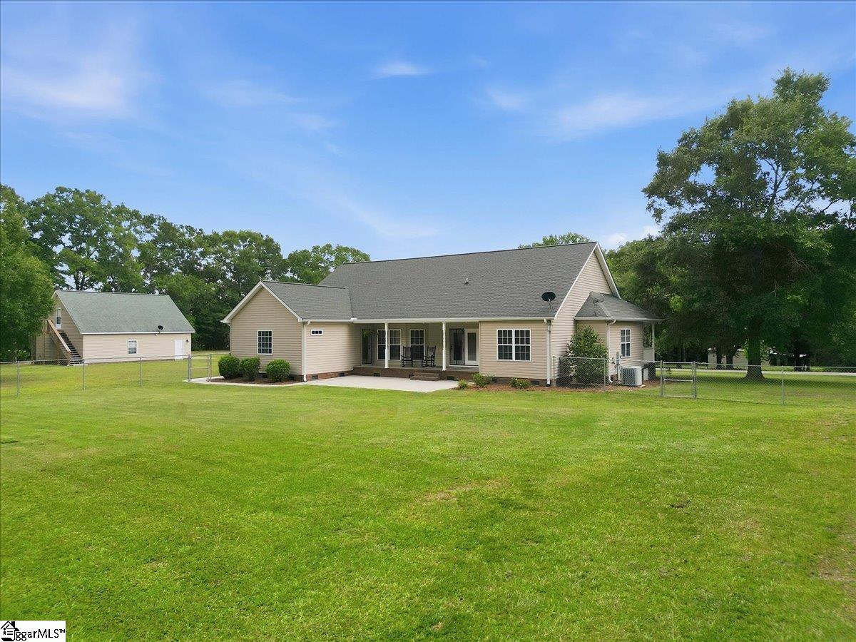 1019 Bannister Road Starr, SC 29684