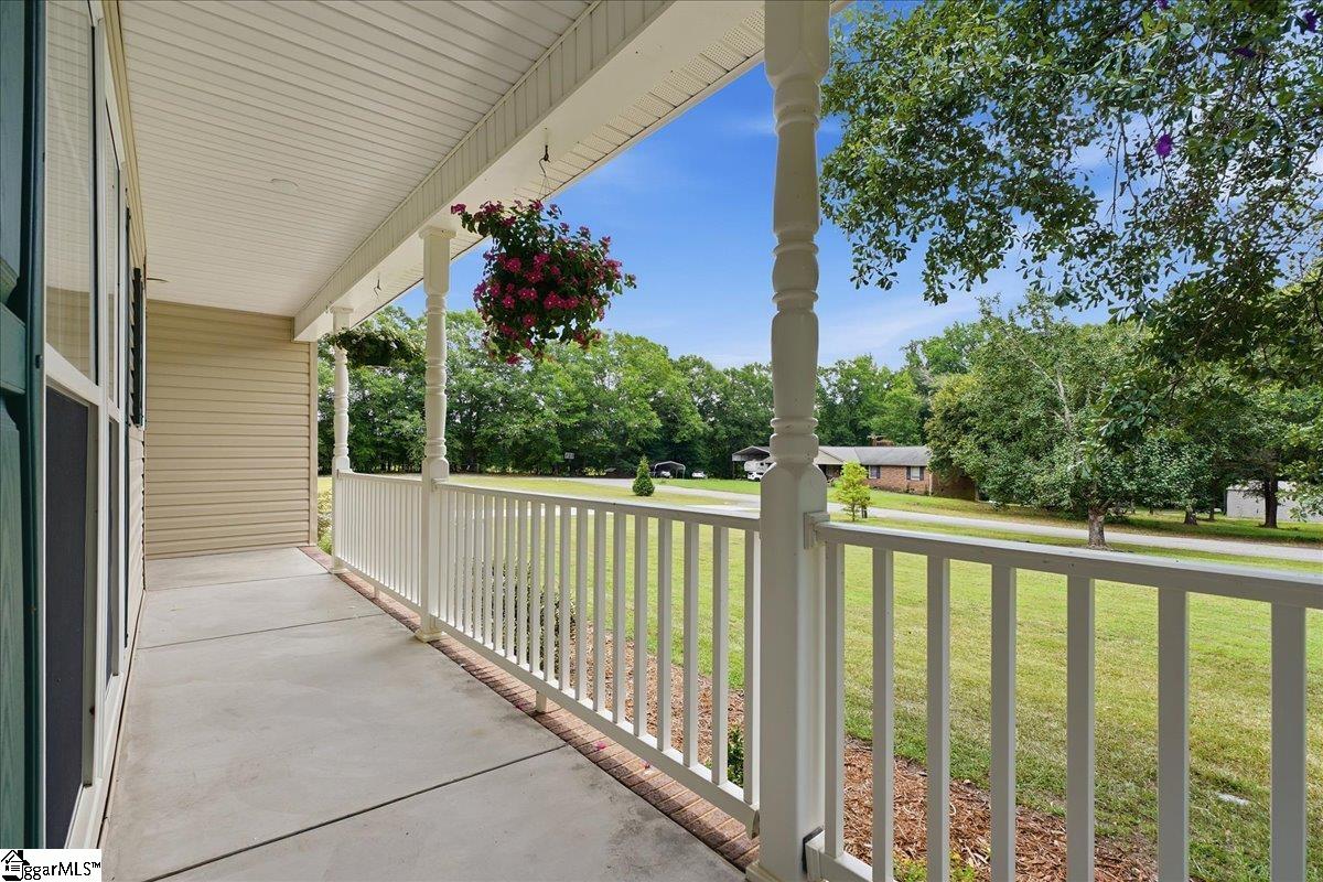 1019 Bannister Road Starr, SC 29684