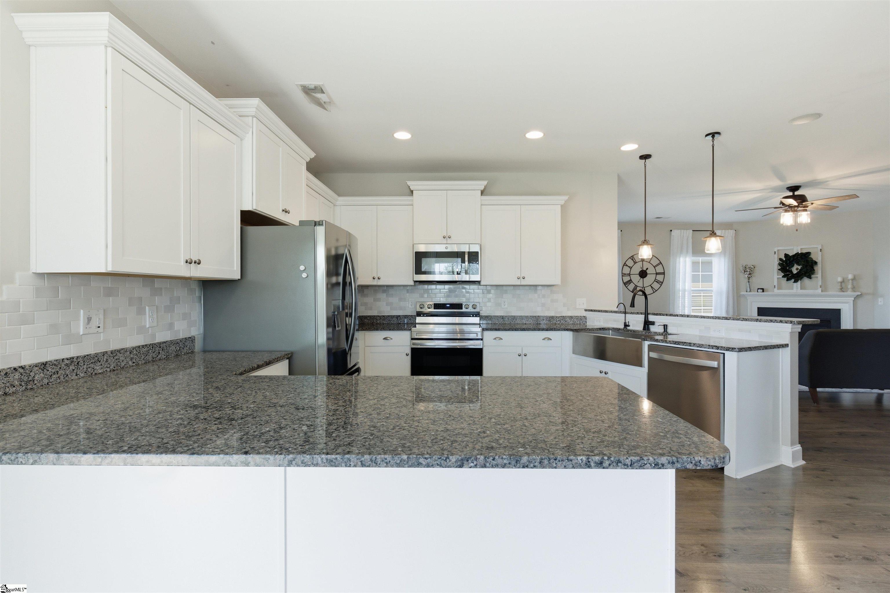 530 Beechcreek Drive Spartanburg, SC 29303