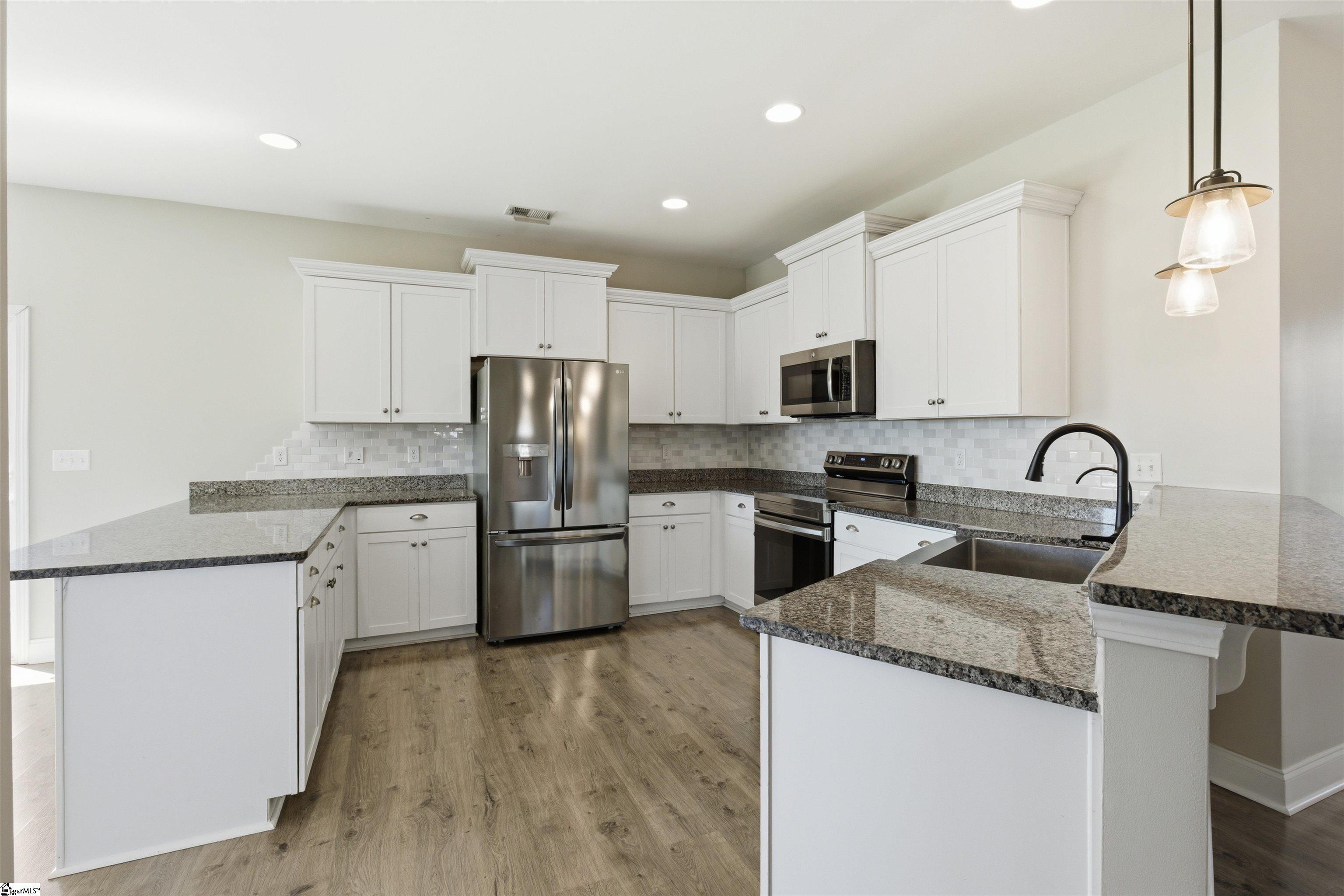 530 Beechcreek Drive Spartanburg, SC 29303