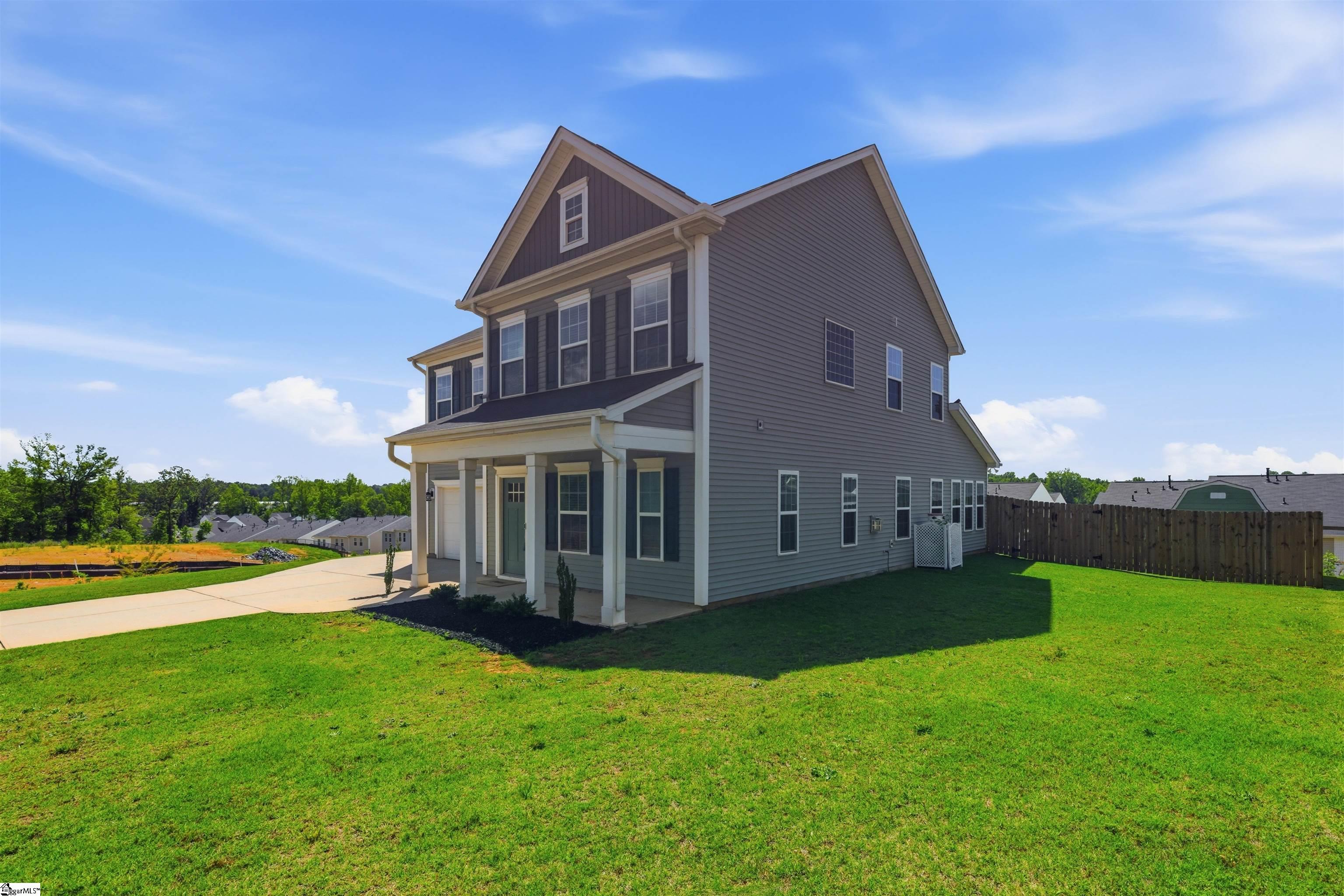 530 Beechcreek Drive Spartanburg, SC 29303