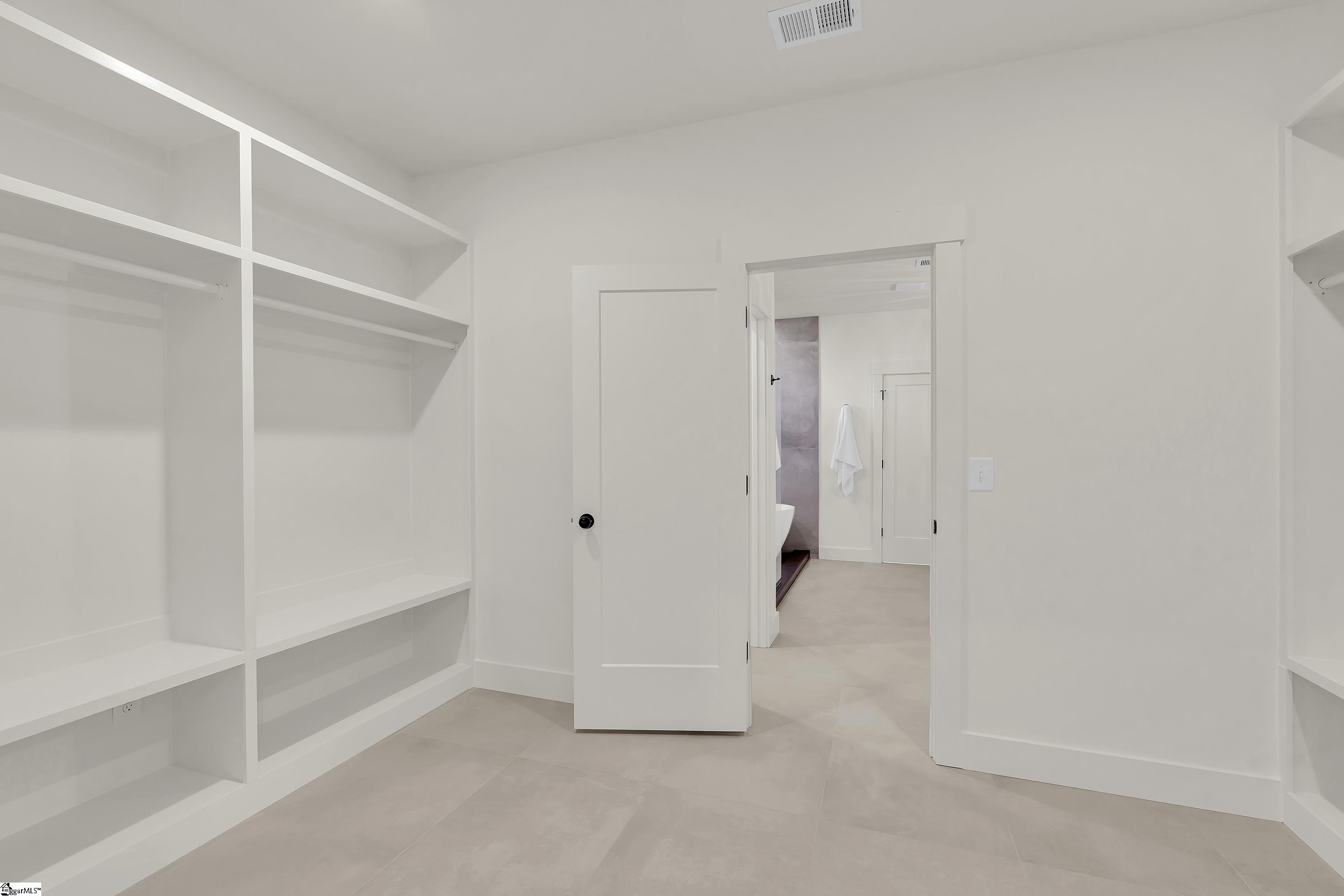 3798B Ballenger Road Greer, SC 29361