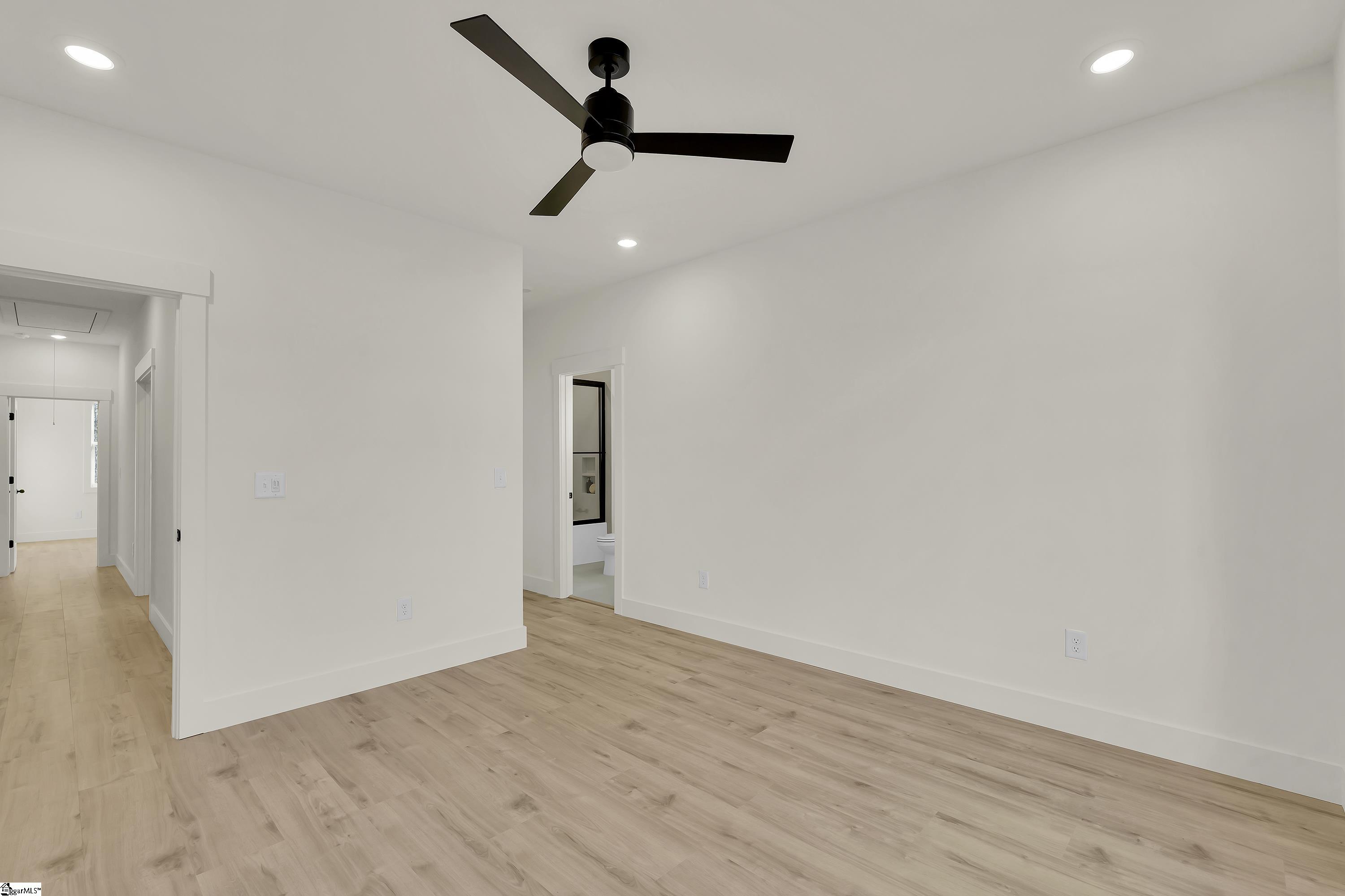 3798B Ballenger Road Greer, SC 29361