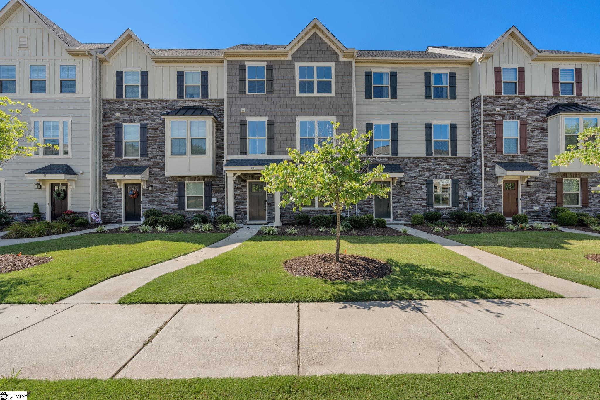 18 Eagle Field Lane Greenville, SC 29607