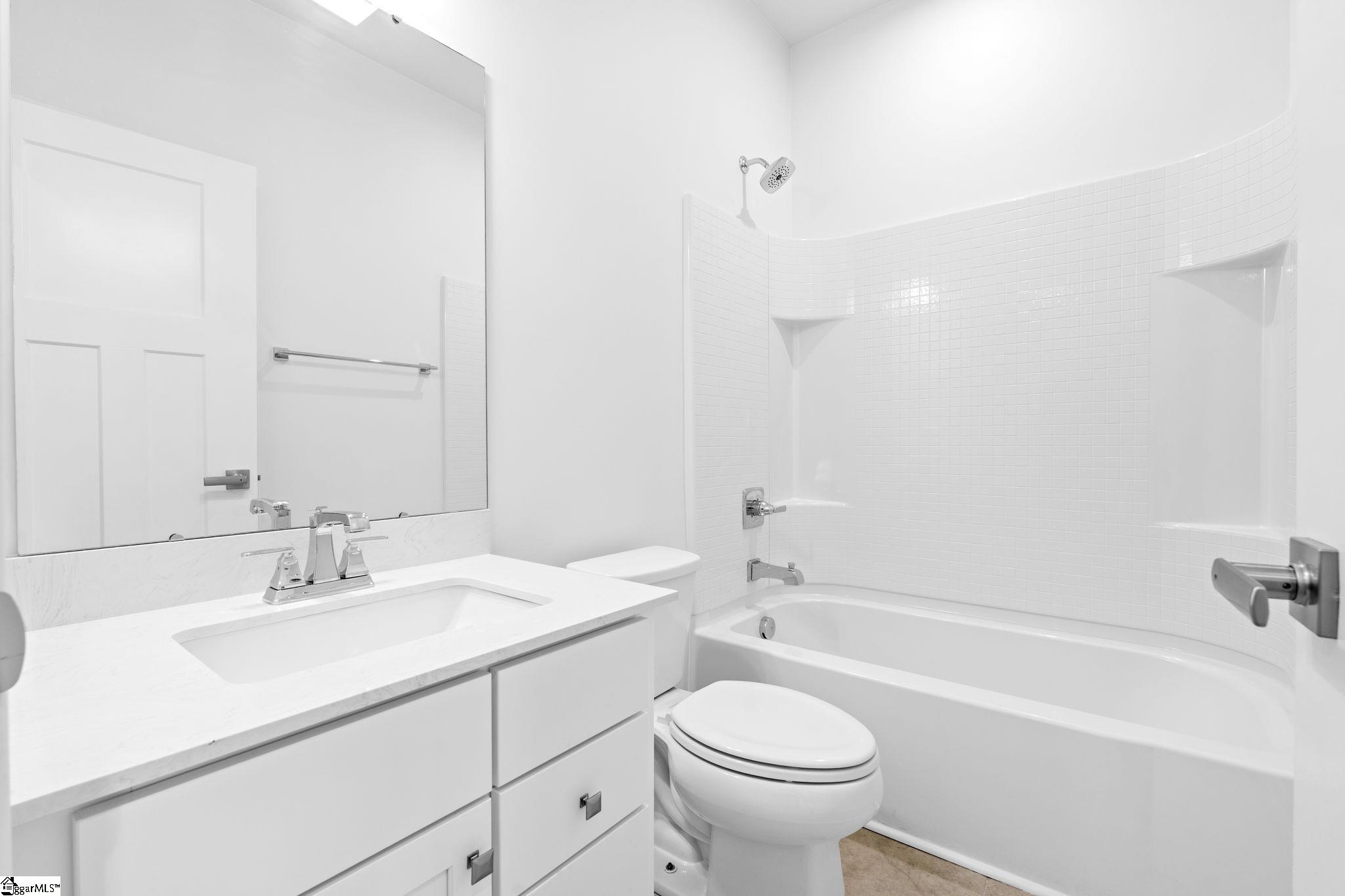 18 Eagle Field Lane Greenville, SC 29607