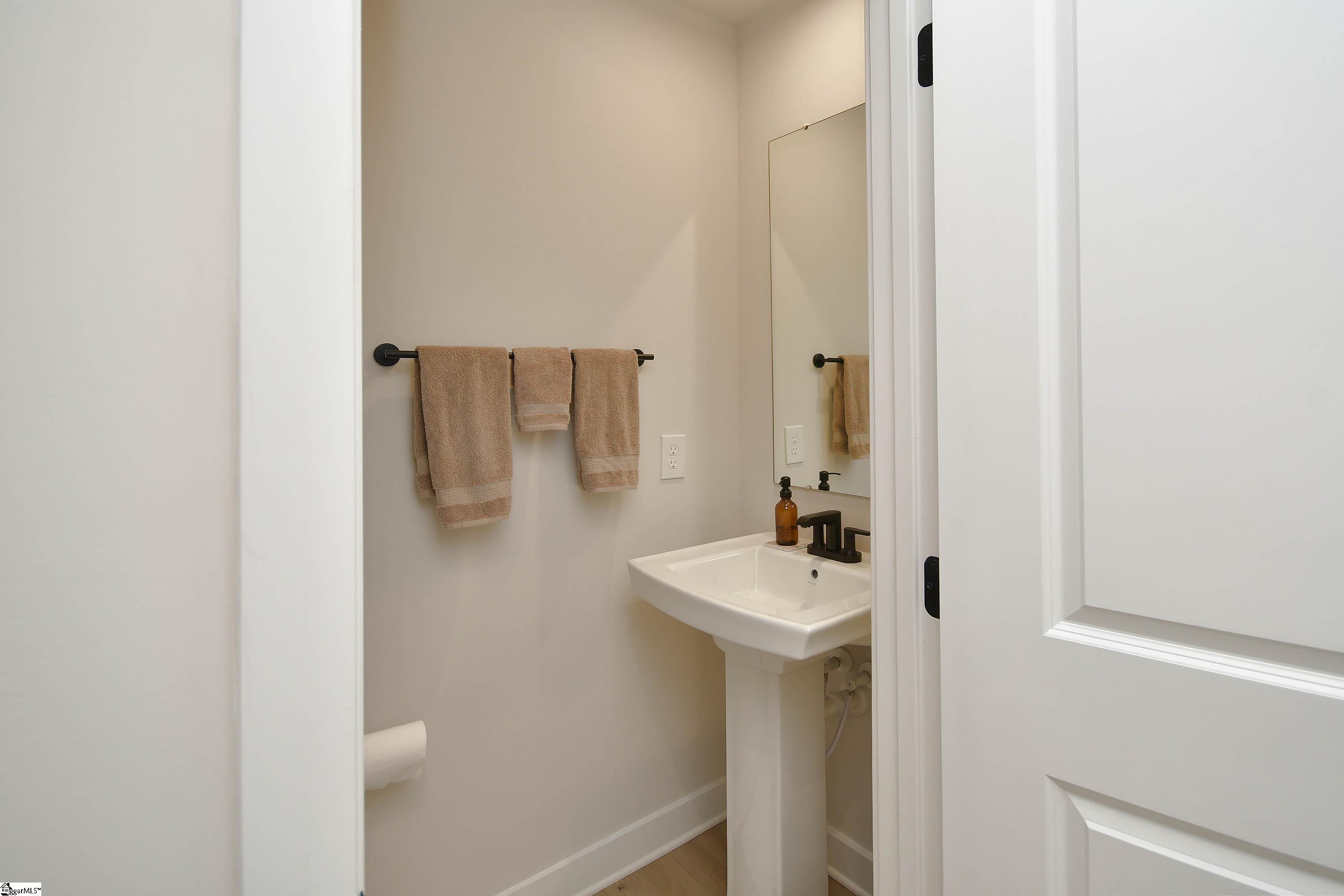 205 Lograto Lane Simpsonville, SC 29681