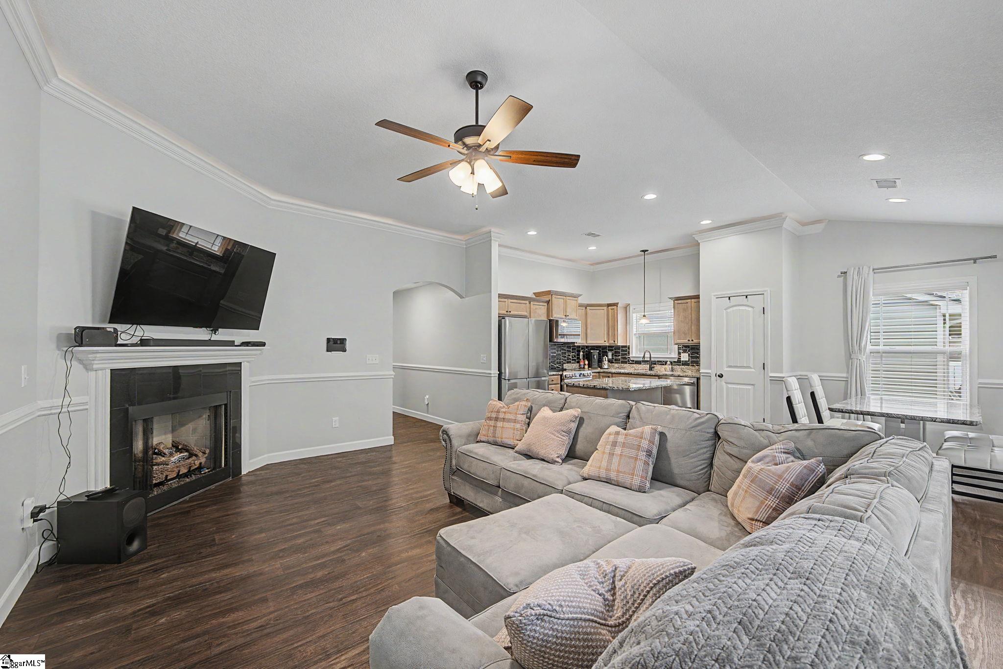 464 Timberwood Drive Woodruff, SC 29388
