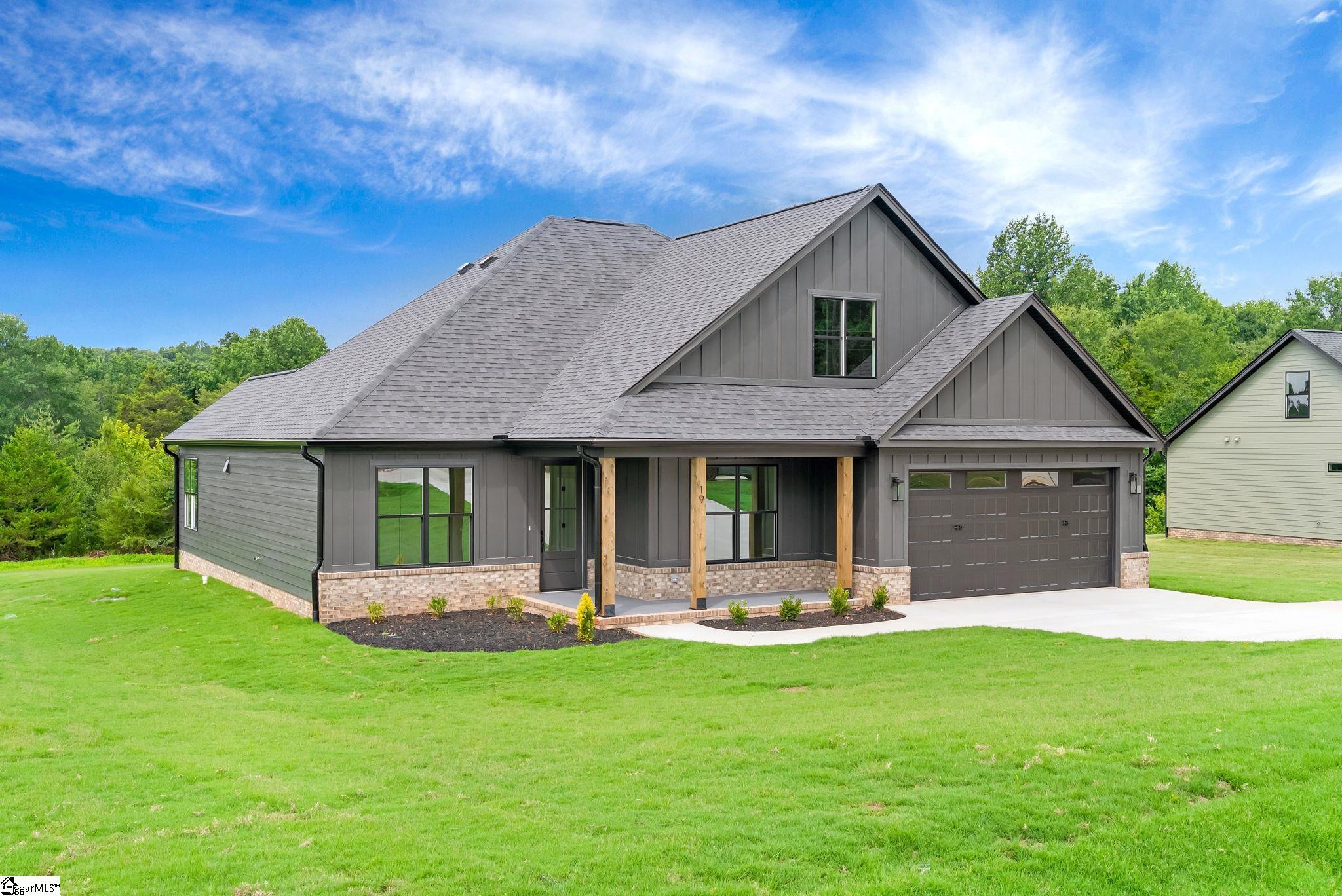 19 Burns Road Travelers Rest, SC 29690