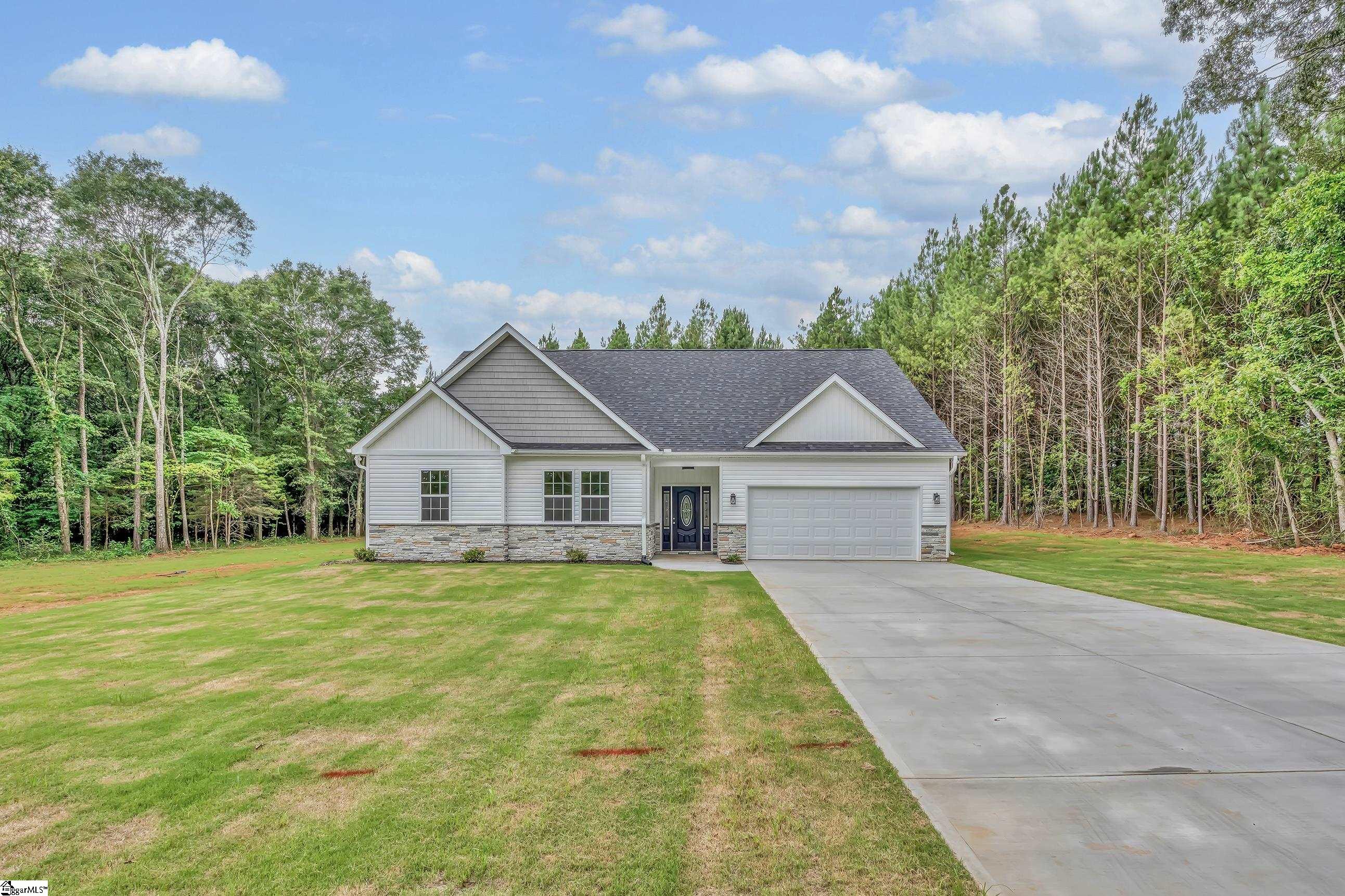 233 Reidville Road Williamston, SC 29697