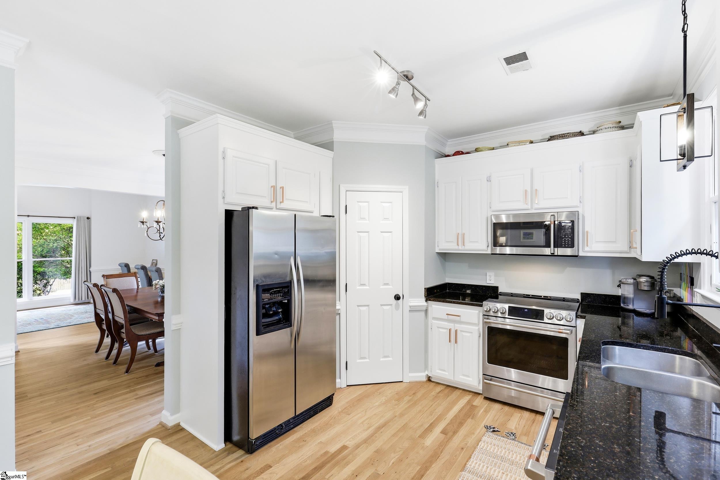 3 Huntsman Court Simpsonville, SC 29680