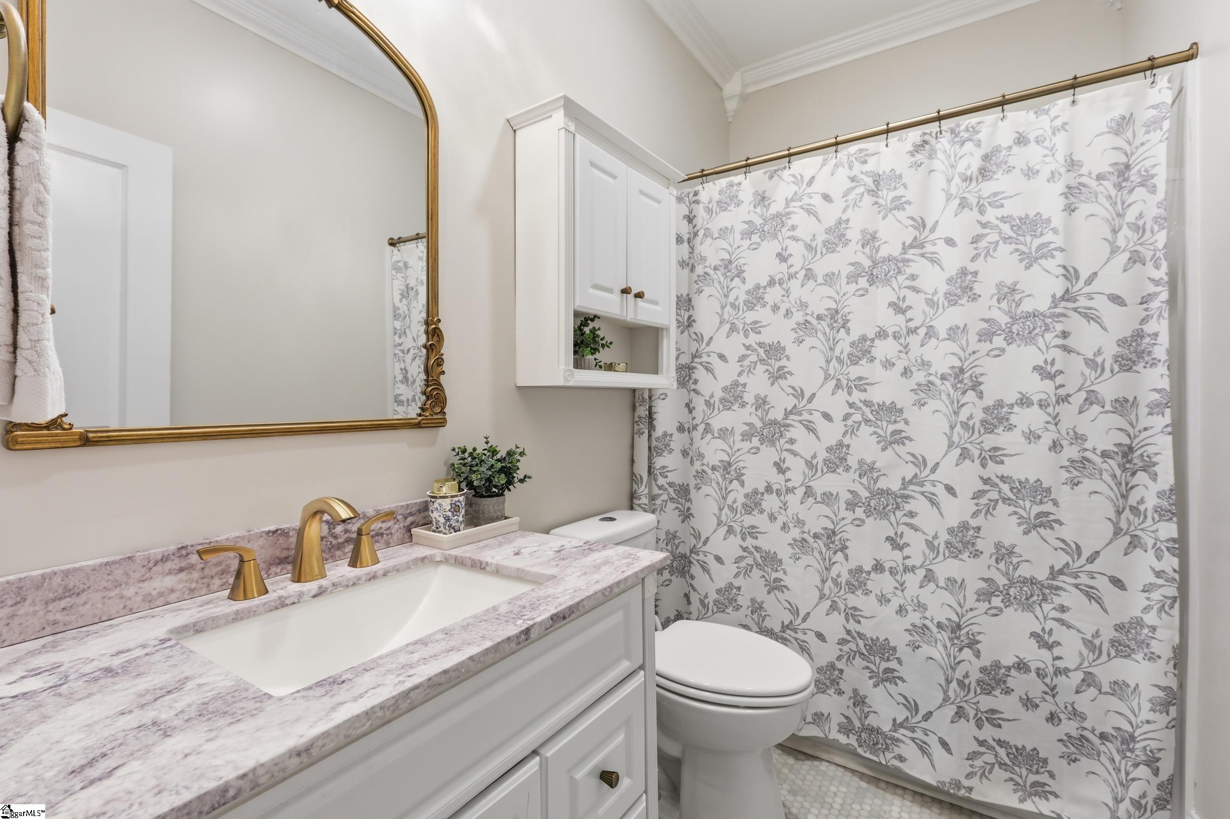 613 Old Hundred Road Pelzer, SC 29669