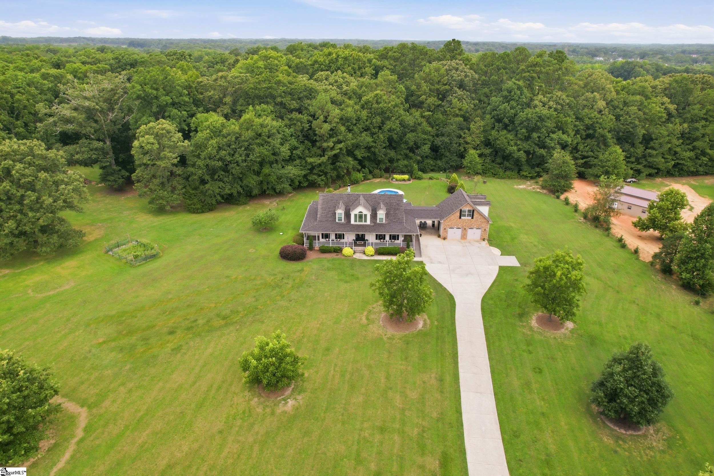 613 Old Hundred Road Pelzer, SC 29669