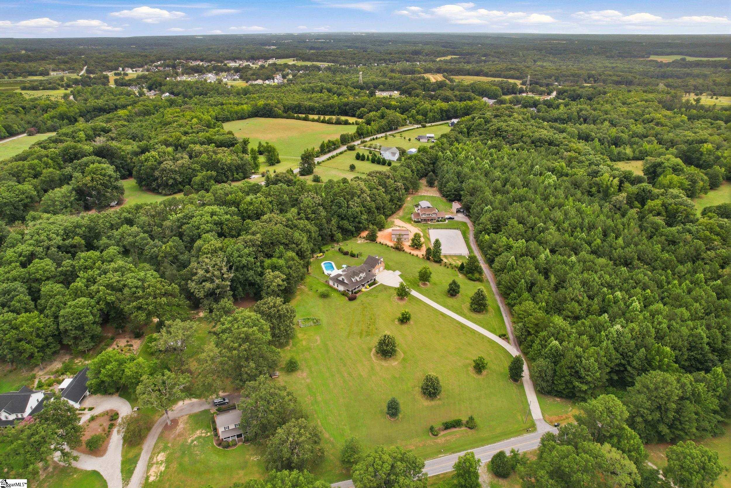 613 Old Hundred Road Pelzer, SC 29669