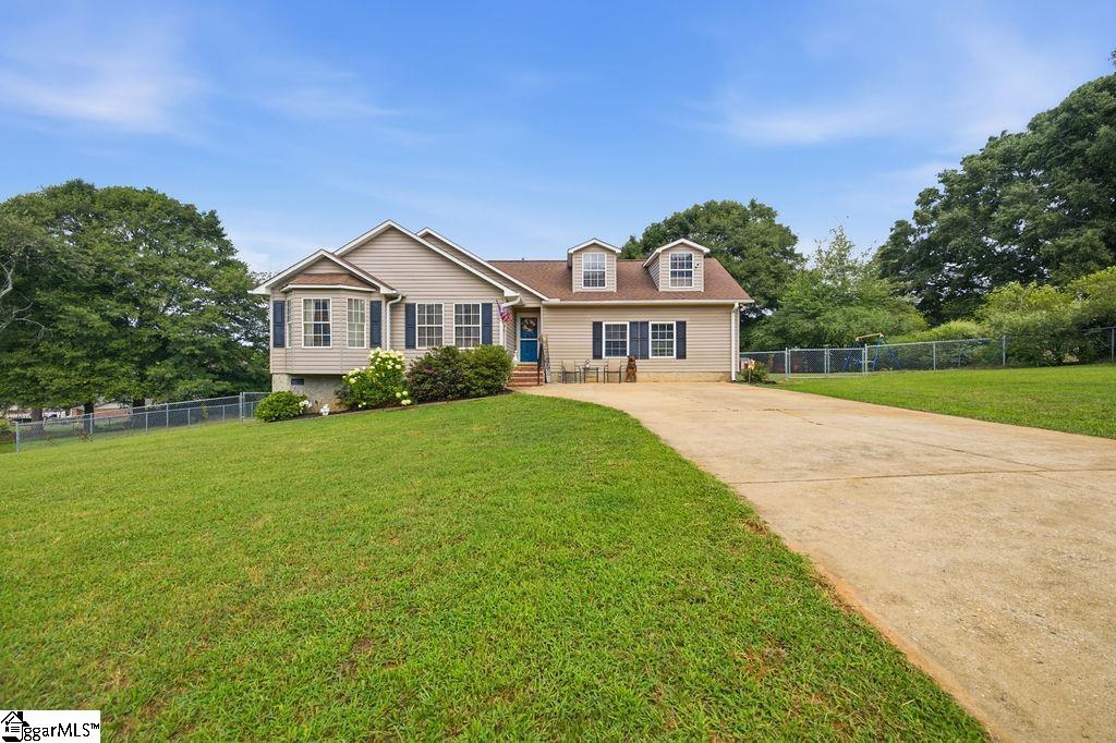 204 Sussex Way Anderson, SC 29625