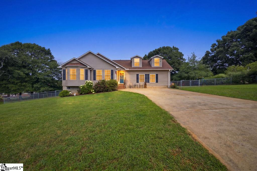 204 Sussex Way Anderson, SC 29625