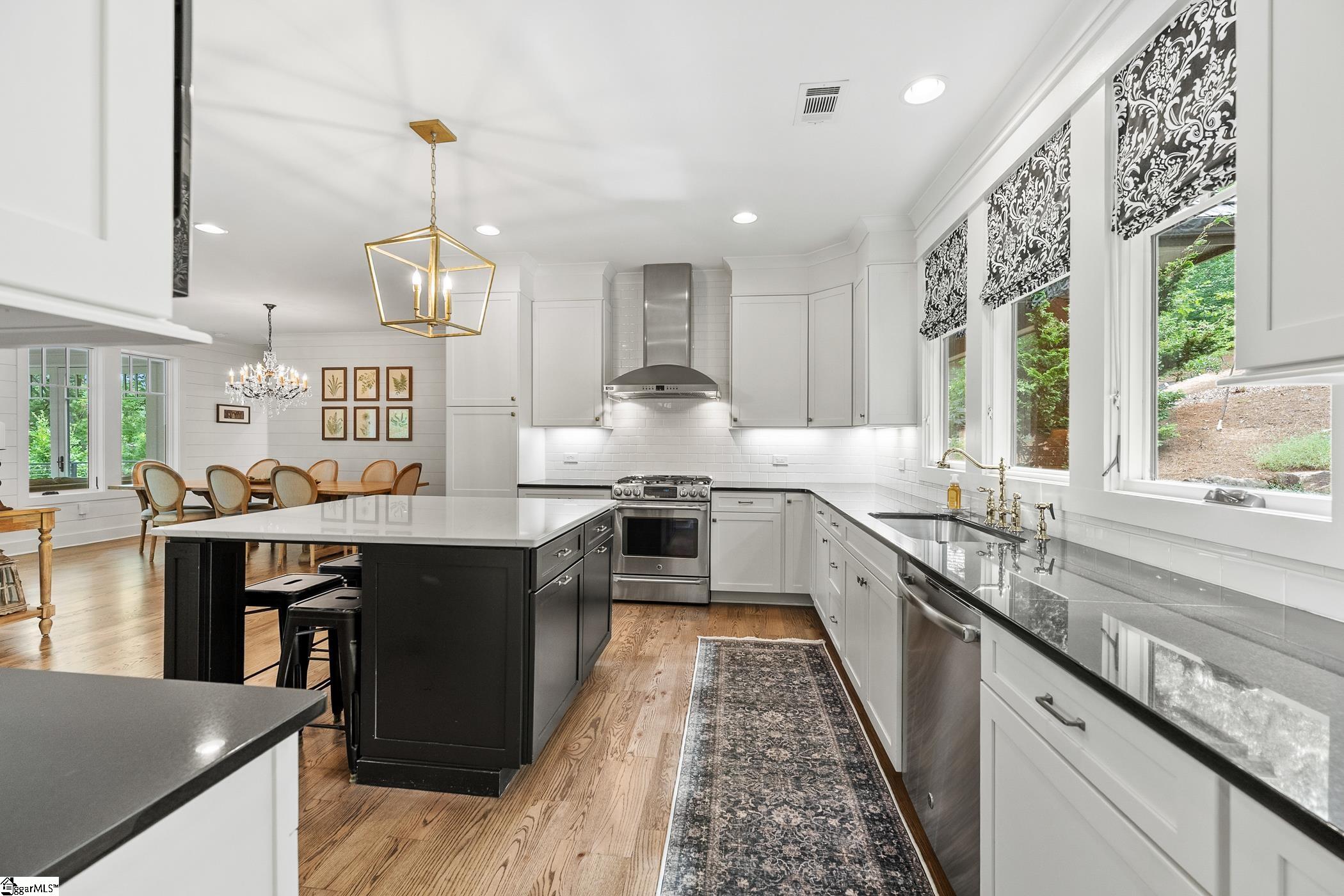129 Burwood Court Sunset, SC 29685