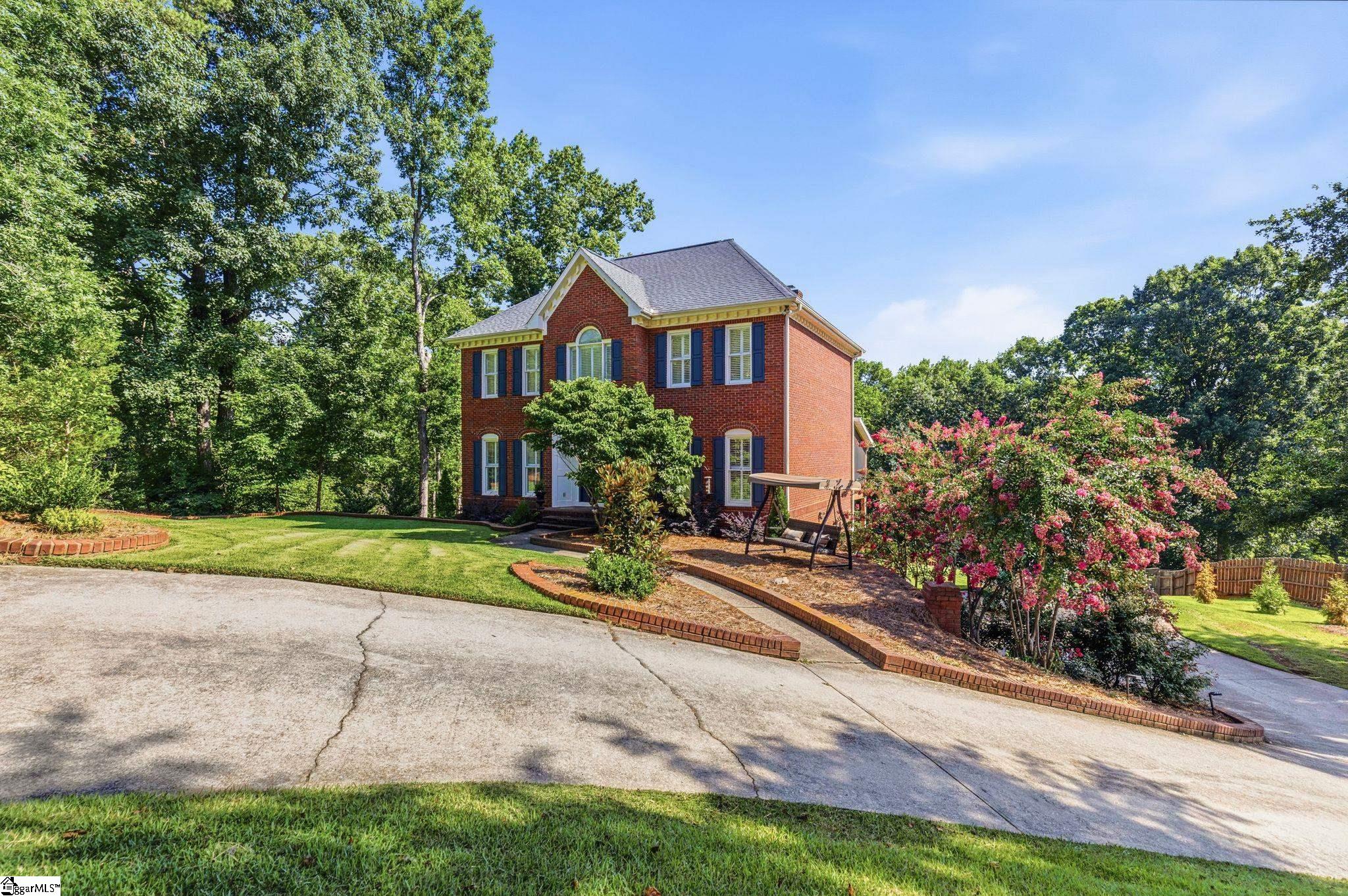104 Moss Creek Court Greenville, SC 29609