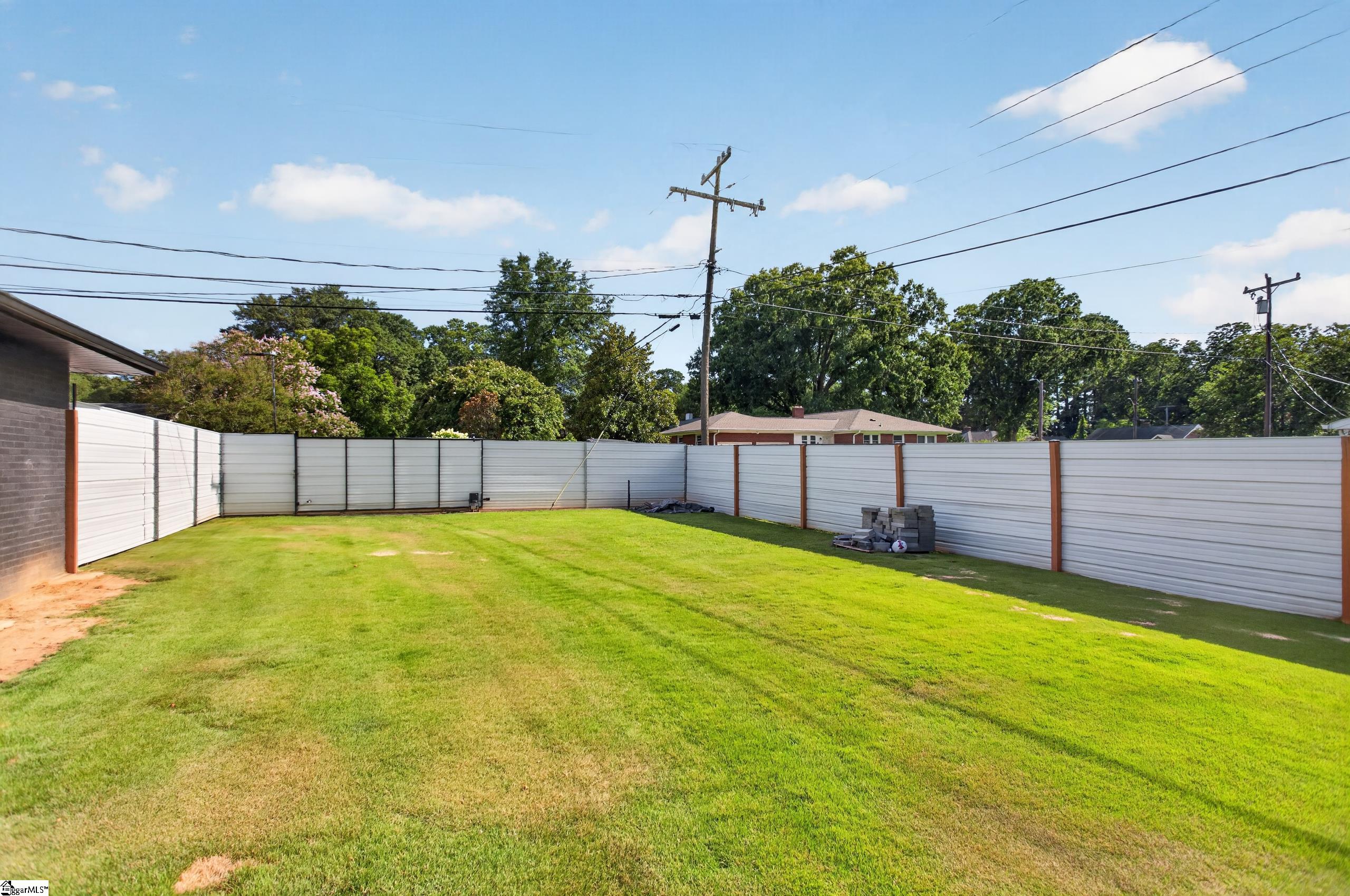 2001 Lindale Road Anderson, SC 29621
