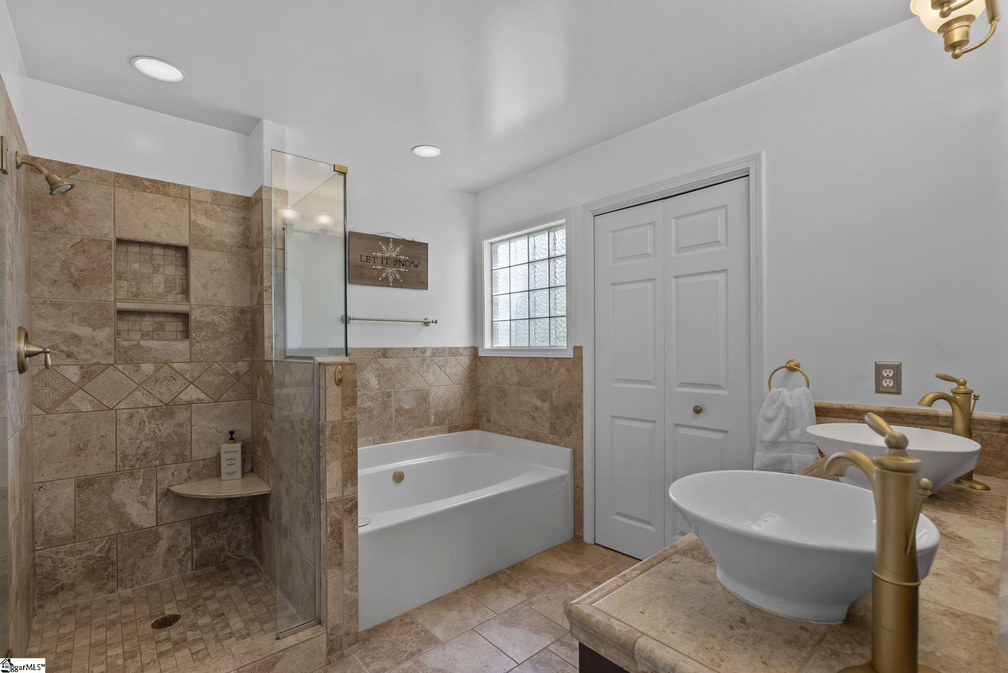 438 Chamber Lane Moore, SC 29369