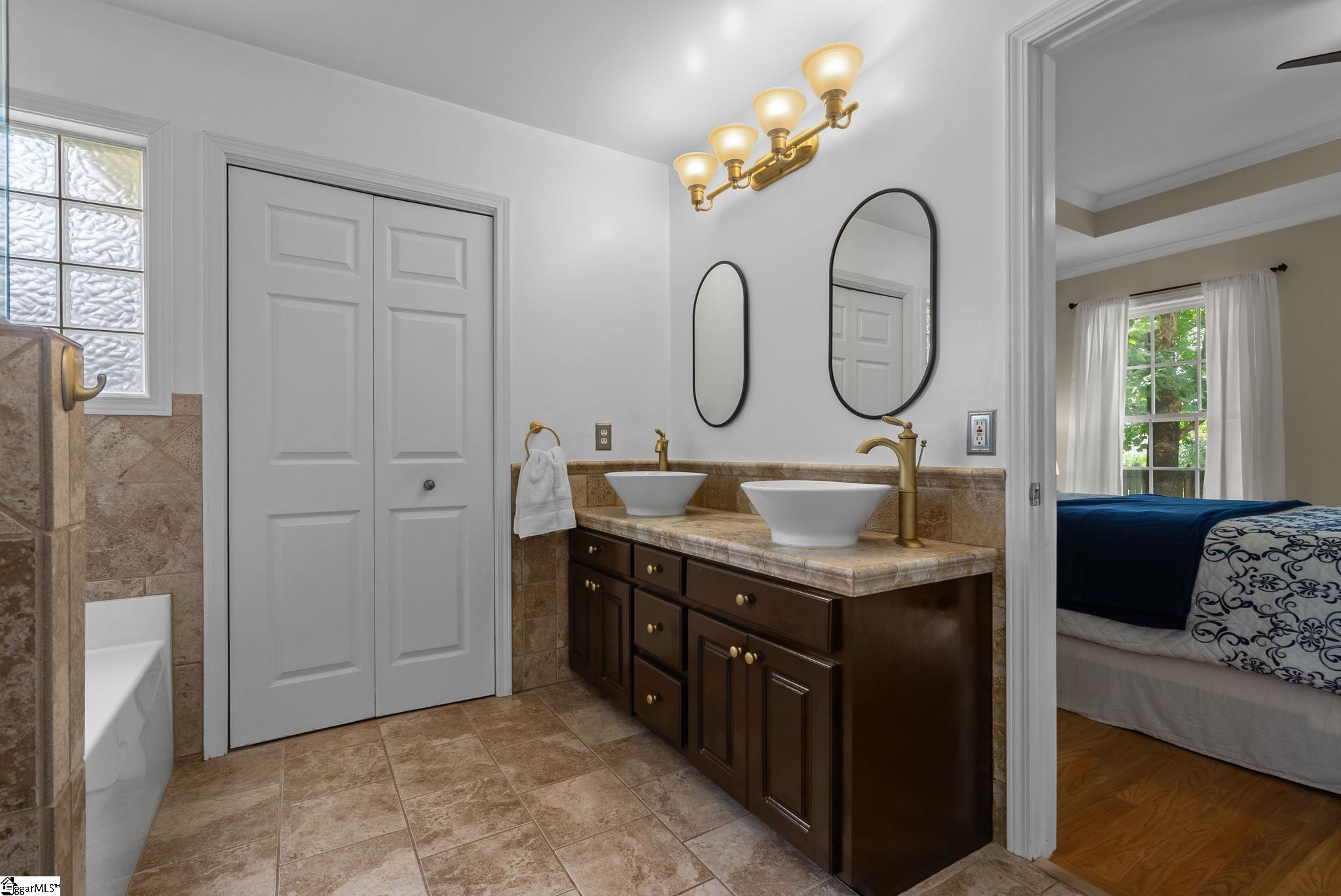 438 Chamber Lane Moore, SC 29369