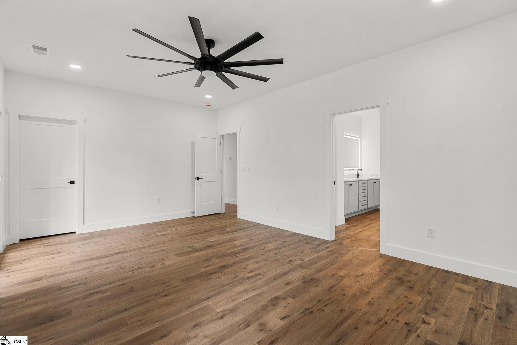 5 Chickamauga Lane Simpsonville, SC 29681