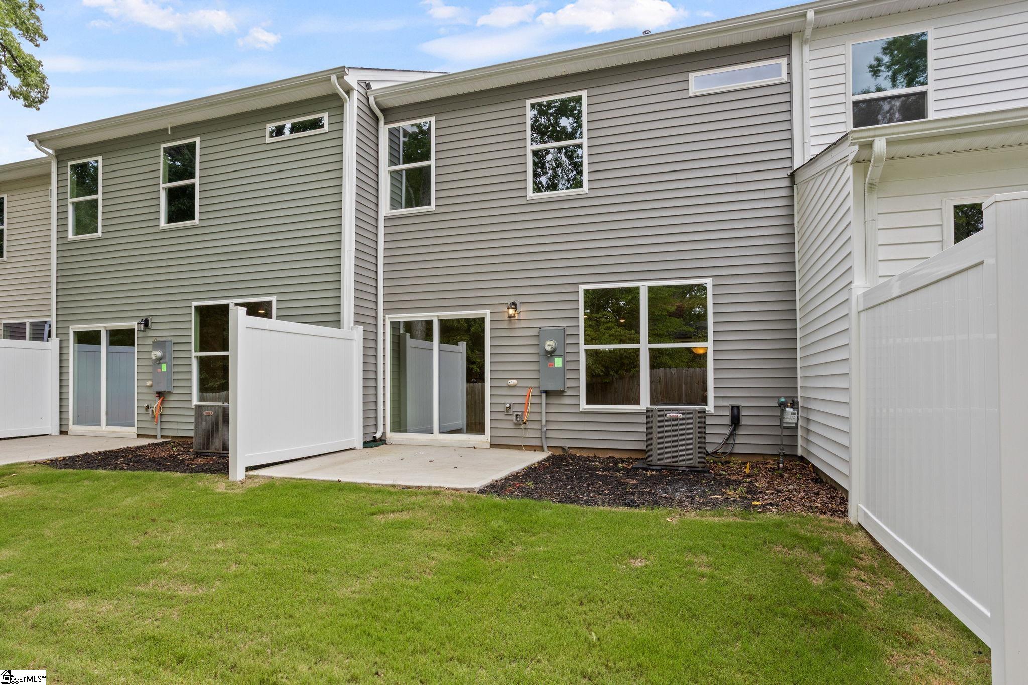 202 Spartina Court Spartanburg, SC 29307