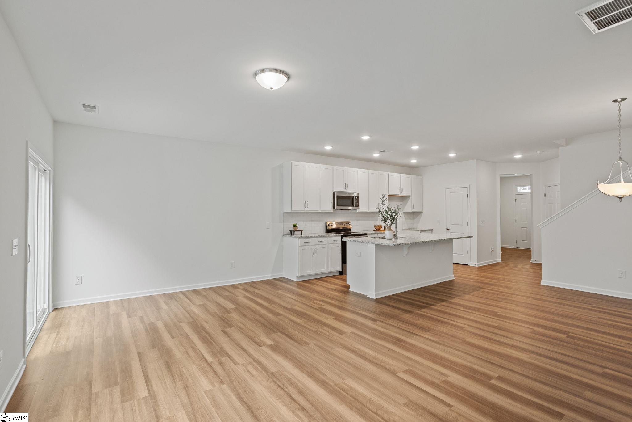 204 Spartina Court Spartanburg, SC 29307
